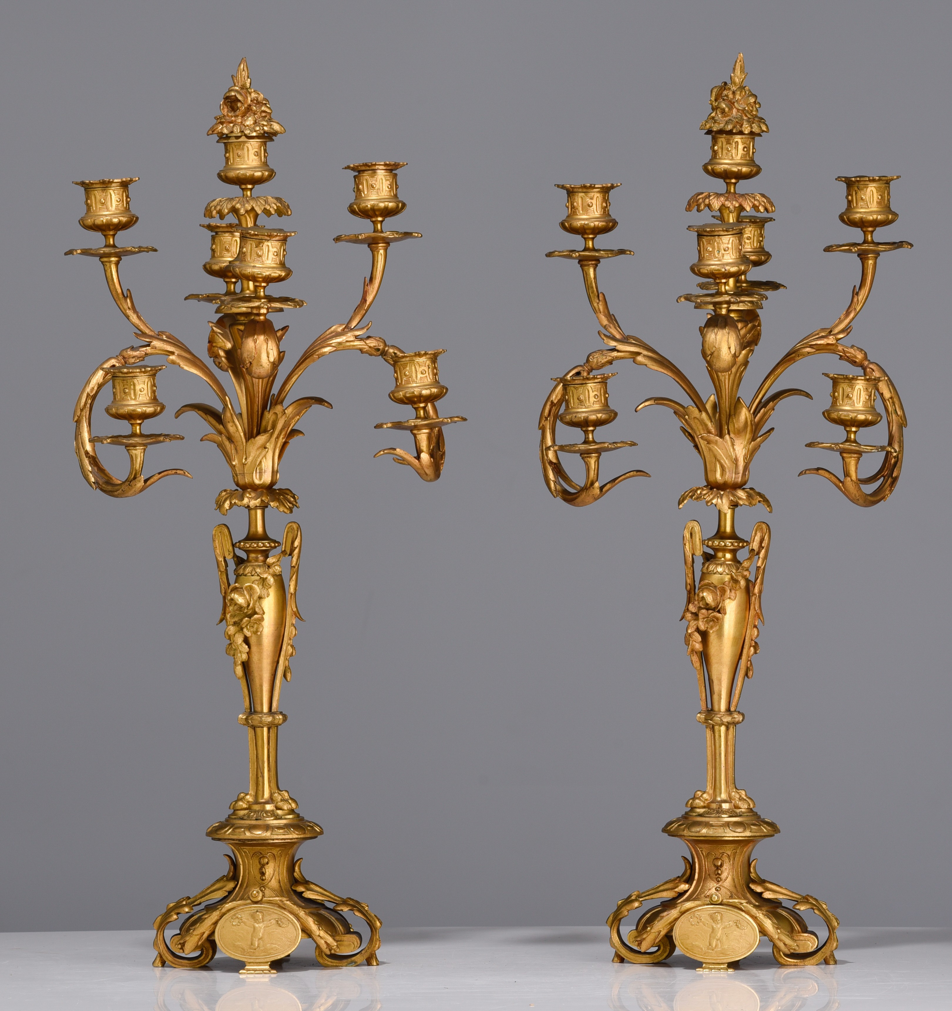 A Napoleon III gilt bronze three-piece mantle clock, with on top Lady Justice, late 19thC, H 51,5 - - Image 9 of 15