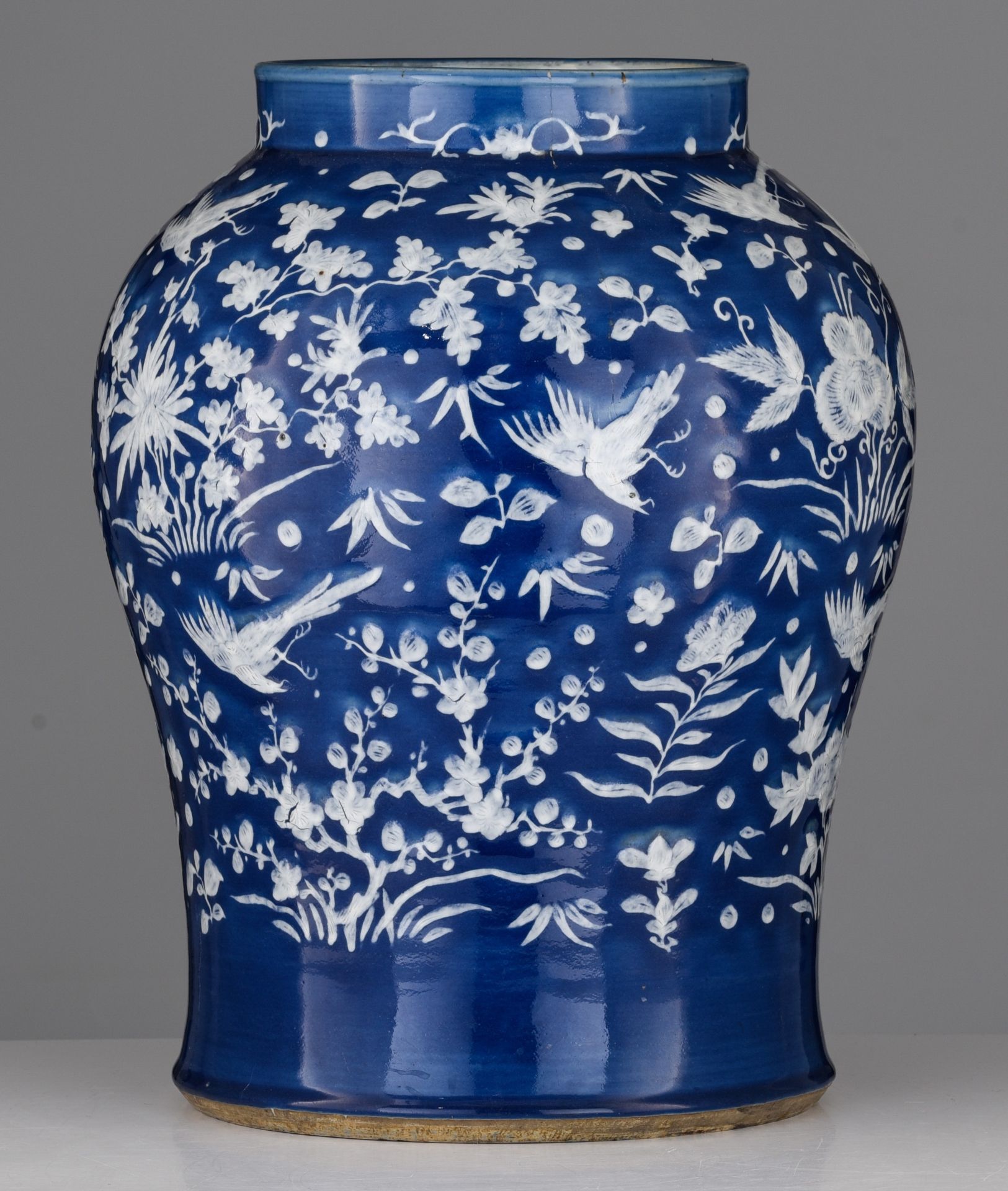 Two Chinese blue and white 'Scrolling lotus' baluster vases and cover, 19thC, H 49 - 51 cm - Image 10 of 15