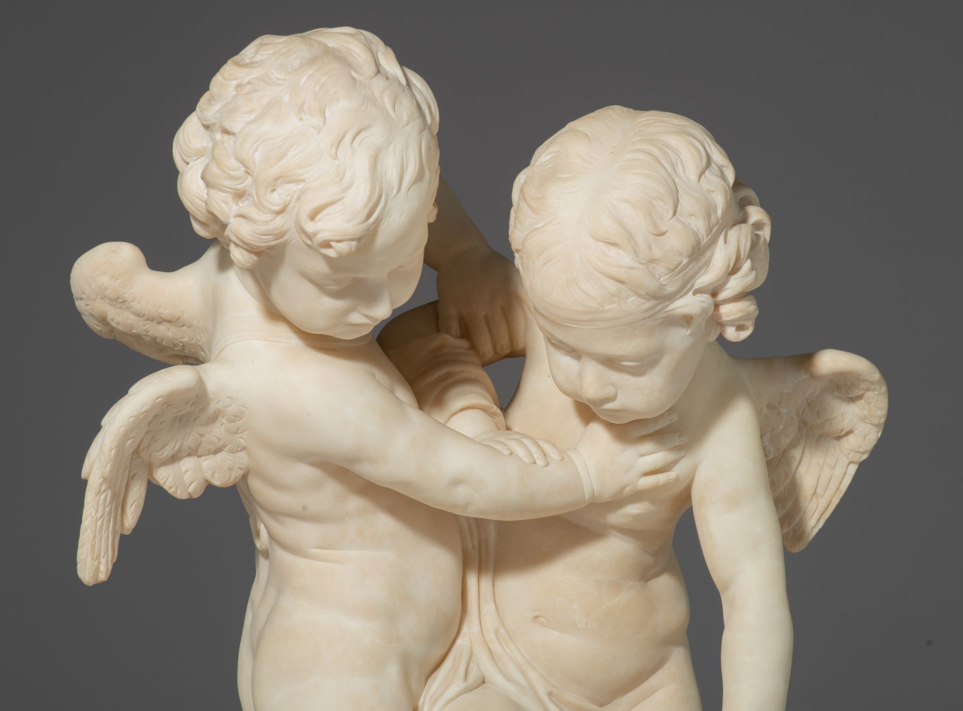 After Etienne Maurice Falconet (1716-1791), 'Bataille d'Amour', Carrara marble, H 70 - W 48 cm - Image 9 of 10