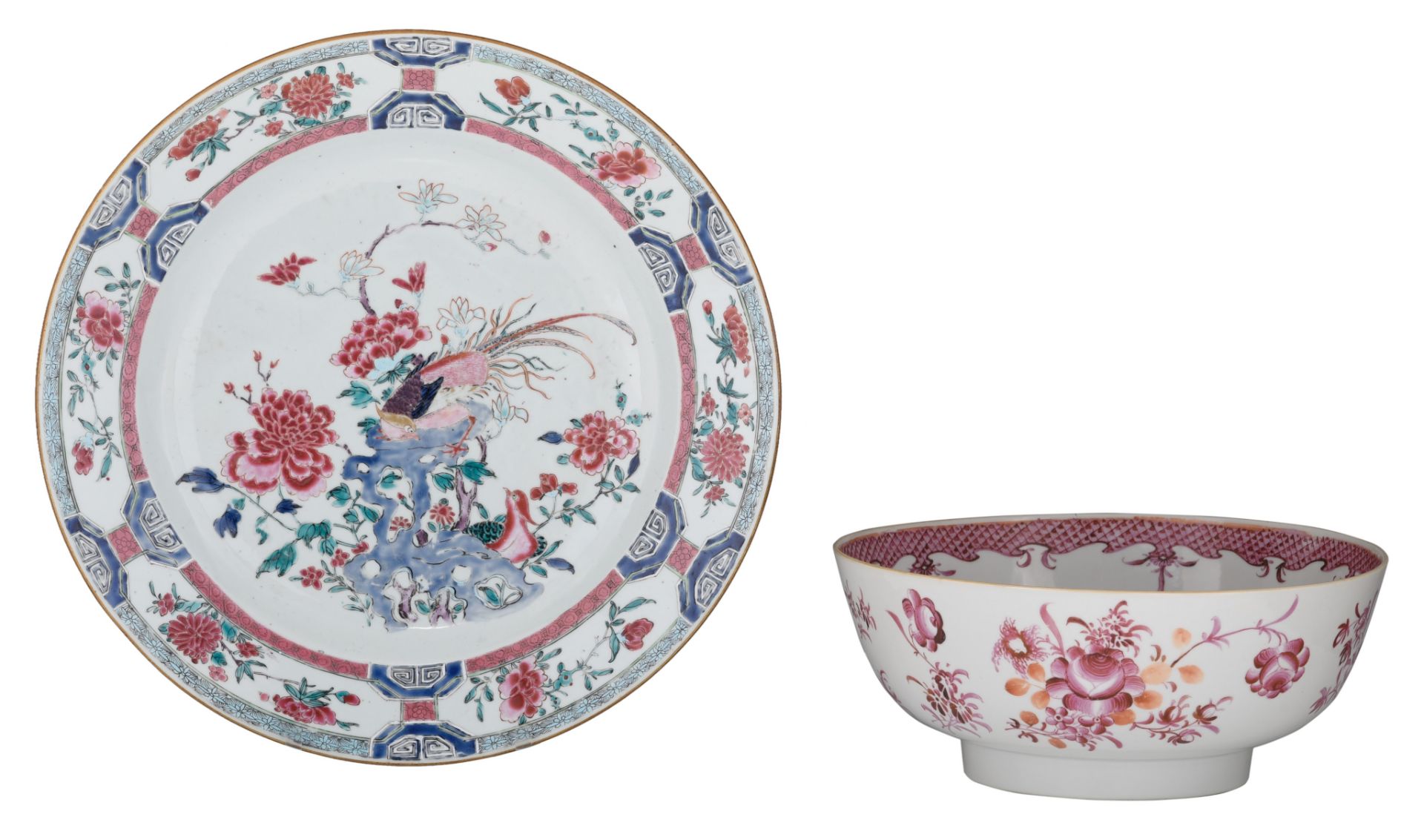 A Chinese famille rose charger and a punch bowl in puce, 18thC, dia. plate 38,7 cm