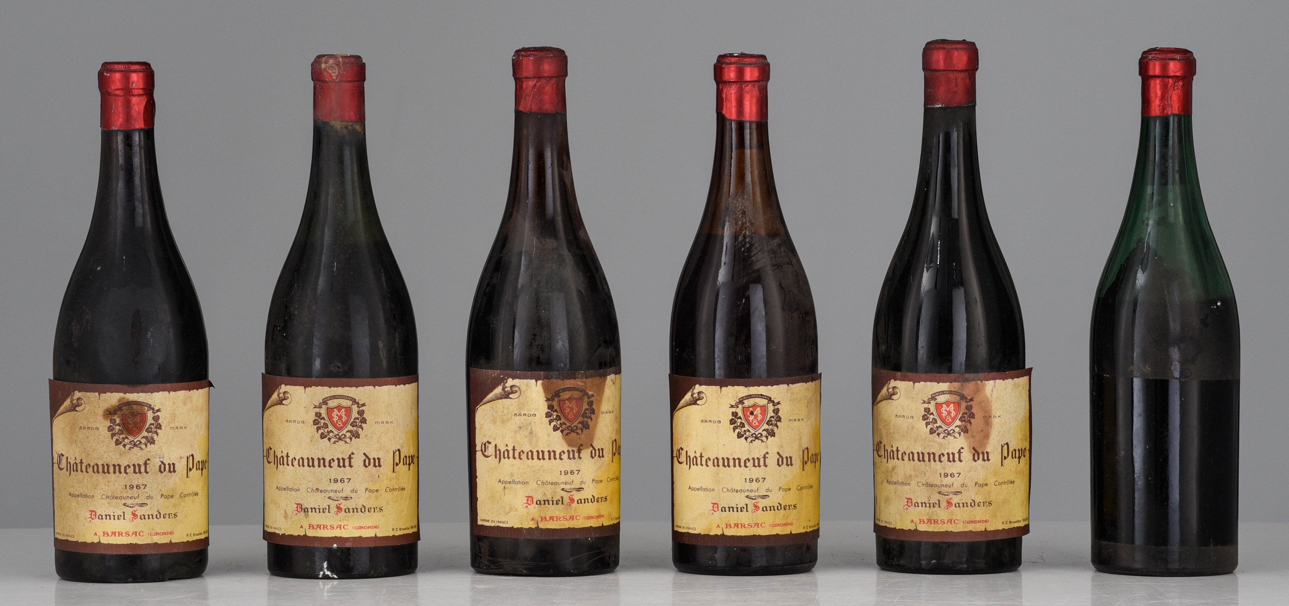 A collection of 'Chambertin Clos de Beze', 'Chateauneuf du Pape' and 'Mazis Chambertin' - Image 9 of 9