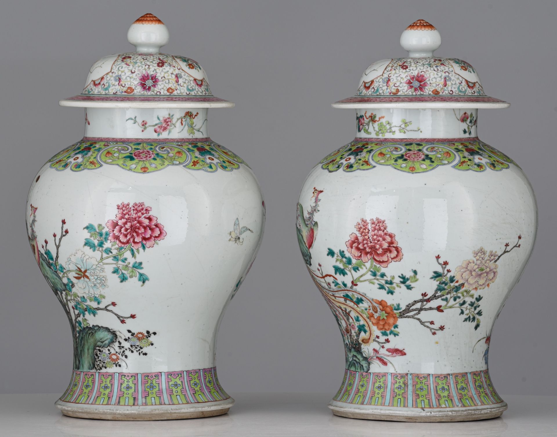 A fine pair of Chinese famille rose 'Phoenix' covered vases, 19thC, H 44,5 cm - Image 3 of 7