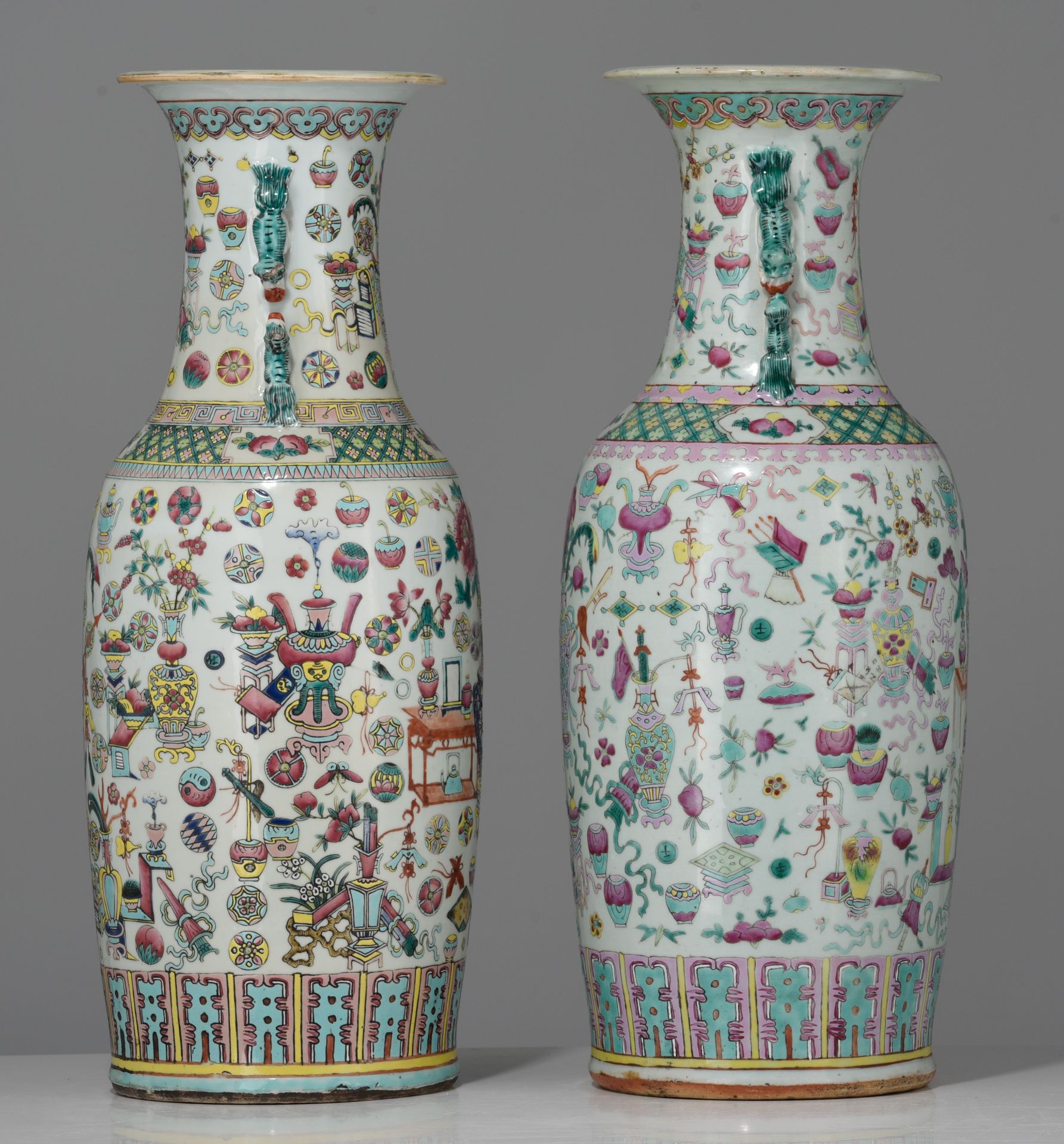 Two Chinese famille rose 'One Hundred Antiquities' vases, 19thC, H 58 cm - Image 5 of 7