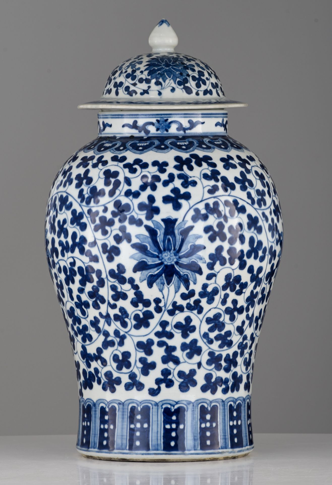 Two Chinese blue and white 'Scrolling lotus' baluster vases and cover, 19thC, H 49 - 51 cm - Image 3 of 15