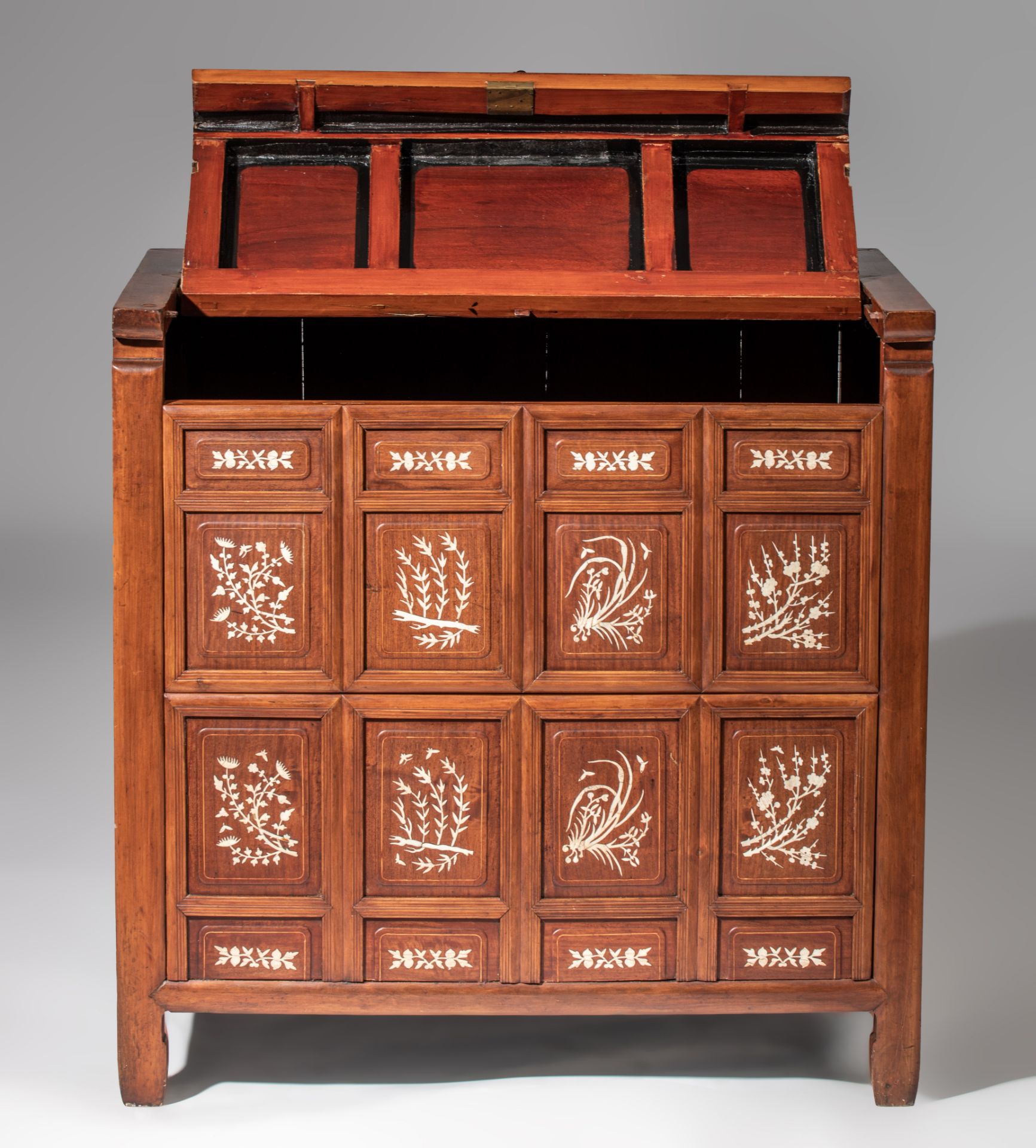 A Chinese assembled hardwood chest, 95 x 67 - H 95 cm - Image 4 of 7