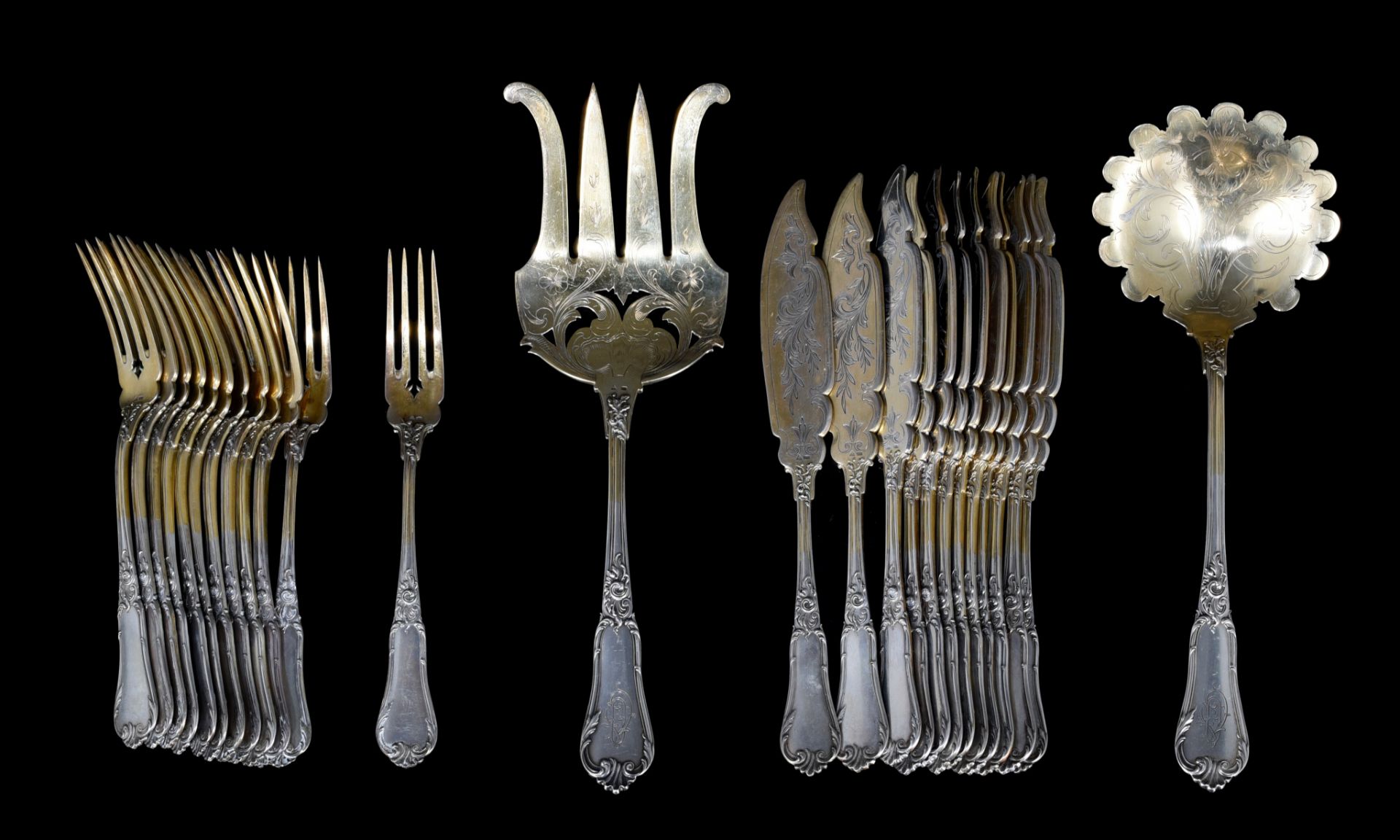 A Wolfers silver and vermeil fish cutlery, Brussels (1892-1942), 800/000, total weight ca 1677 g