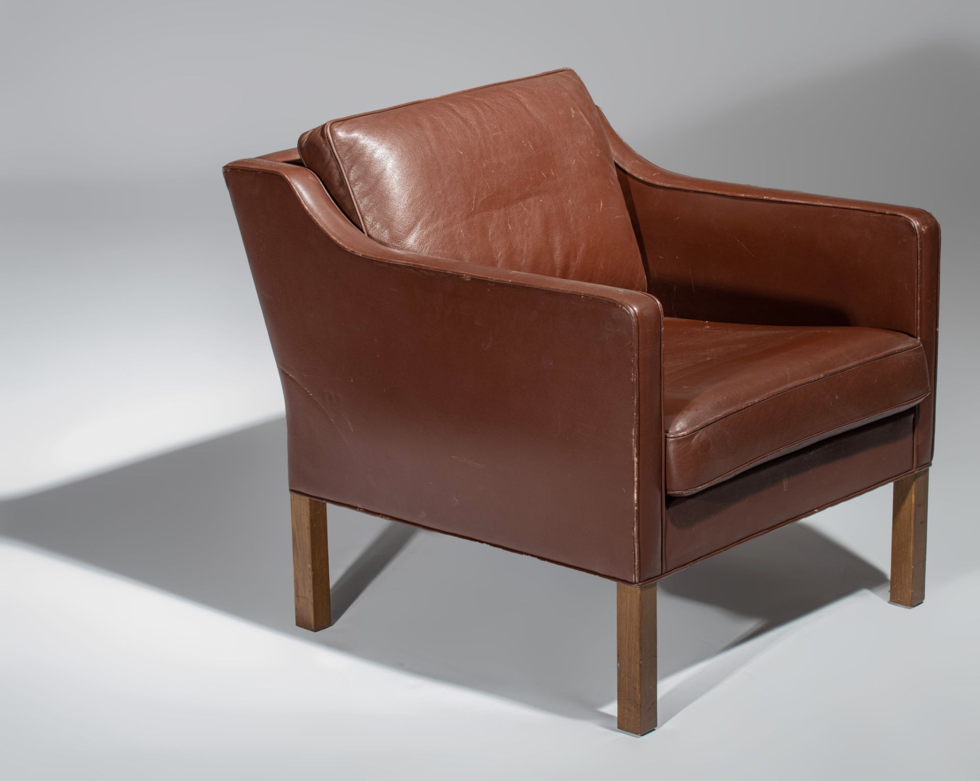 A brown leather armchair by Borge Mogensen for Ed Fredericia Stolefabrik, 1970, H 75 - W 71 cm - Image 2 of 13