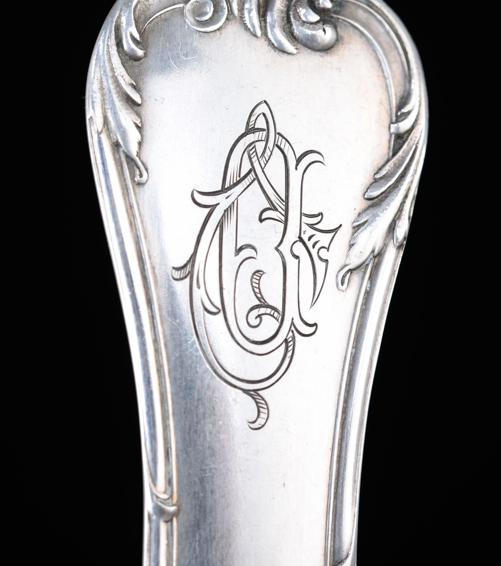 A Wolfers silver and vermeil fish cutlery, Brussels (1892-1942), 800/000, total weight ca 1677 g - Image 6 of 8
