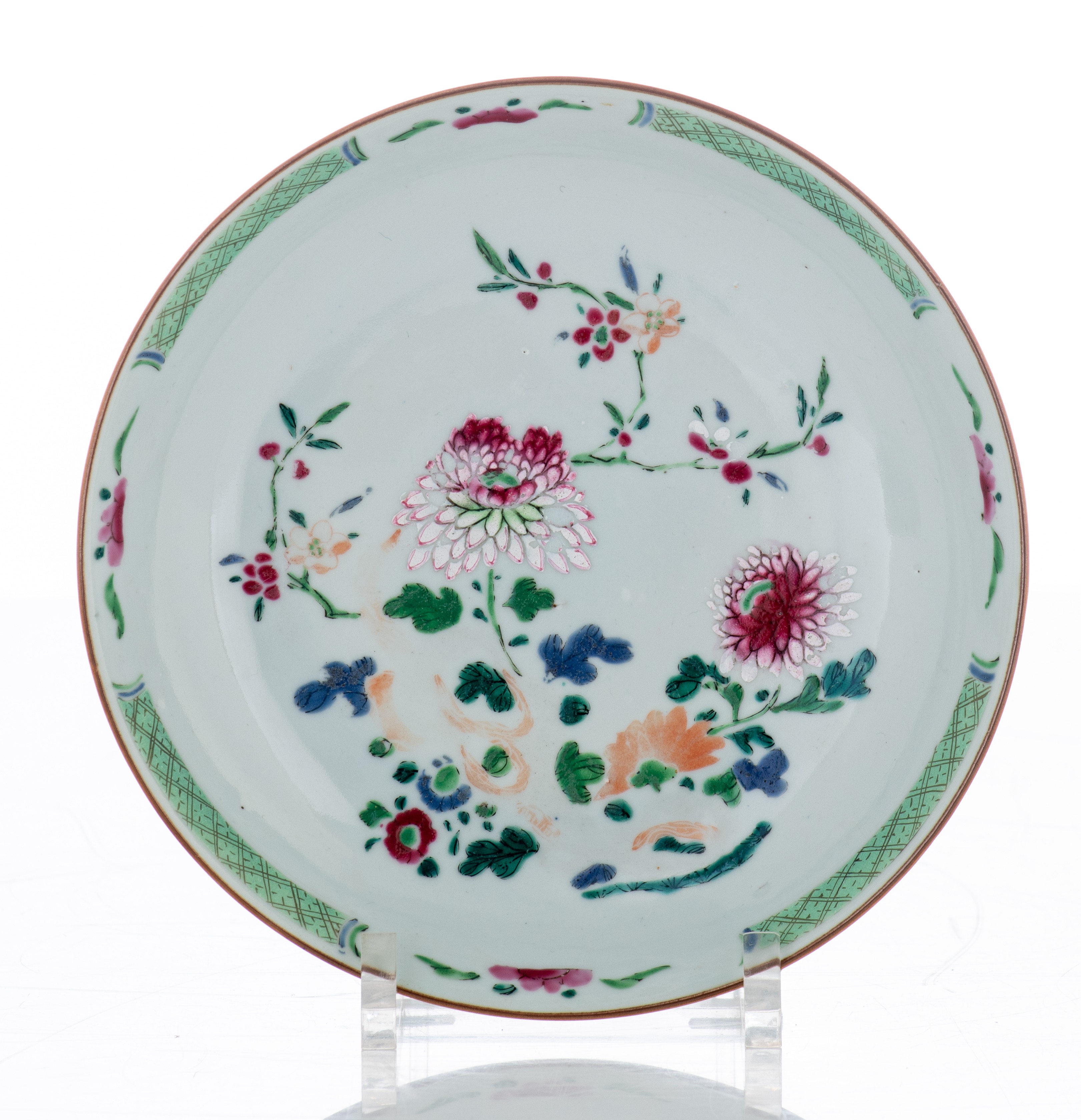 Two Chinese falangcai dishes, Yongzheng, dia. 22 cm - and a collection of four famille rose dishes, - Image 8 of 19