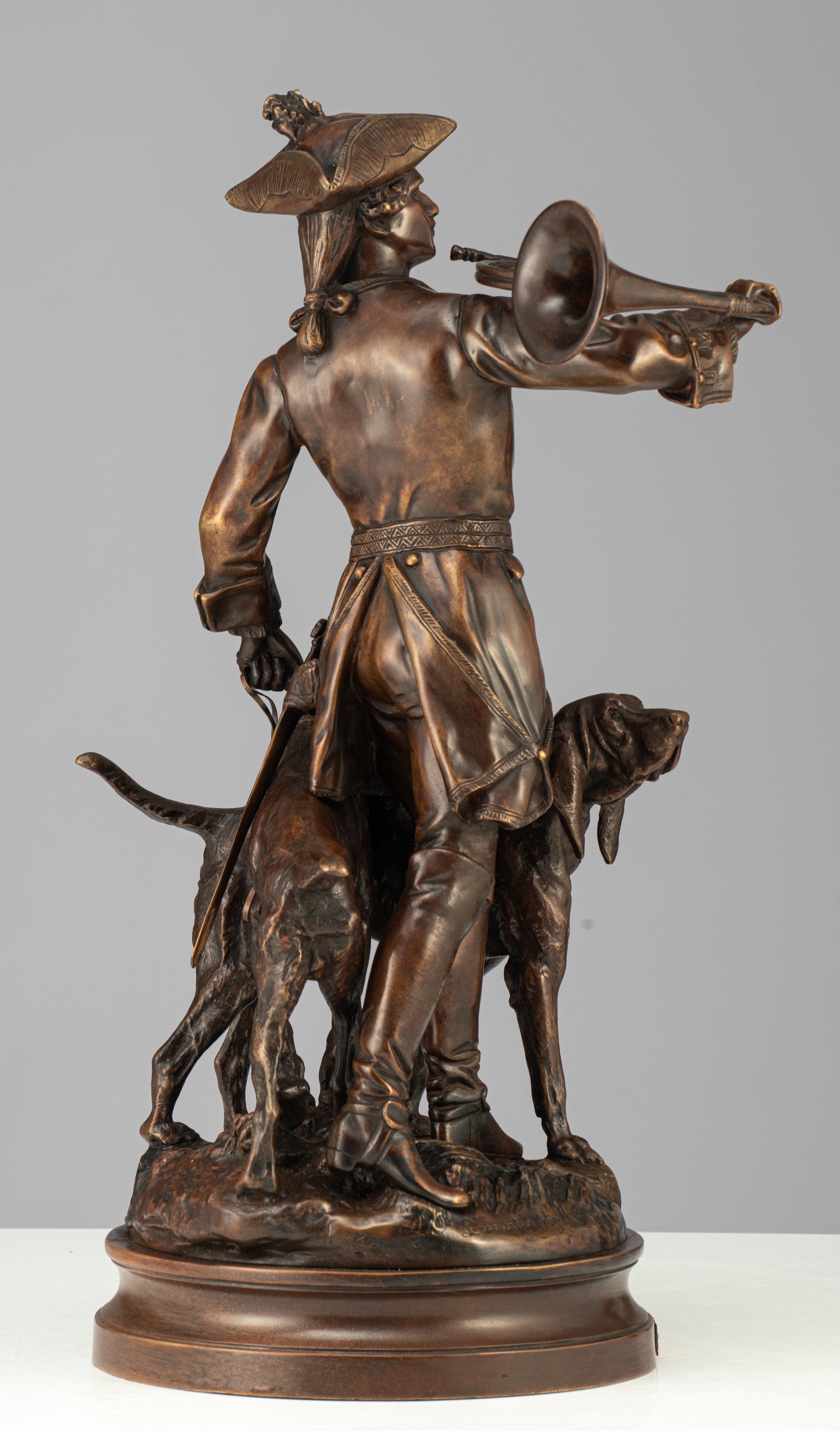 Hippolyte Moreau, 'Piqueur au Relais', patinated bronze, H 50 cm - Image 4 of 8