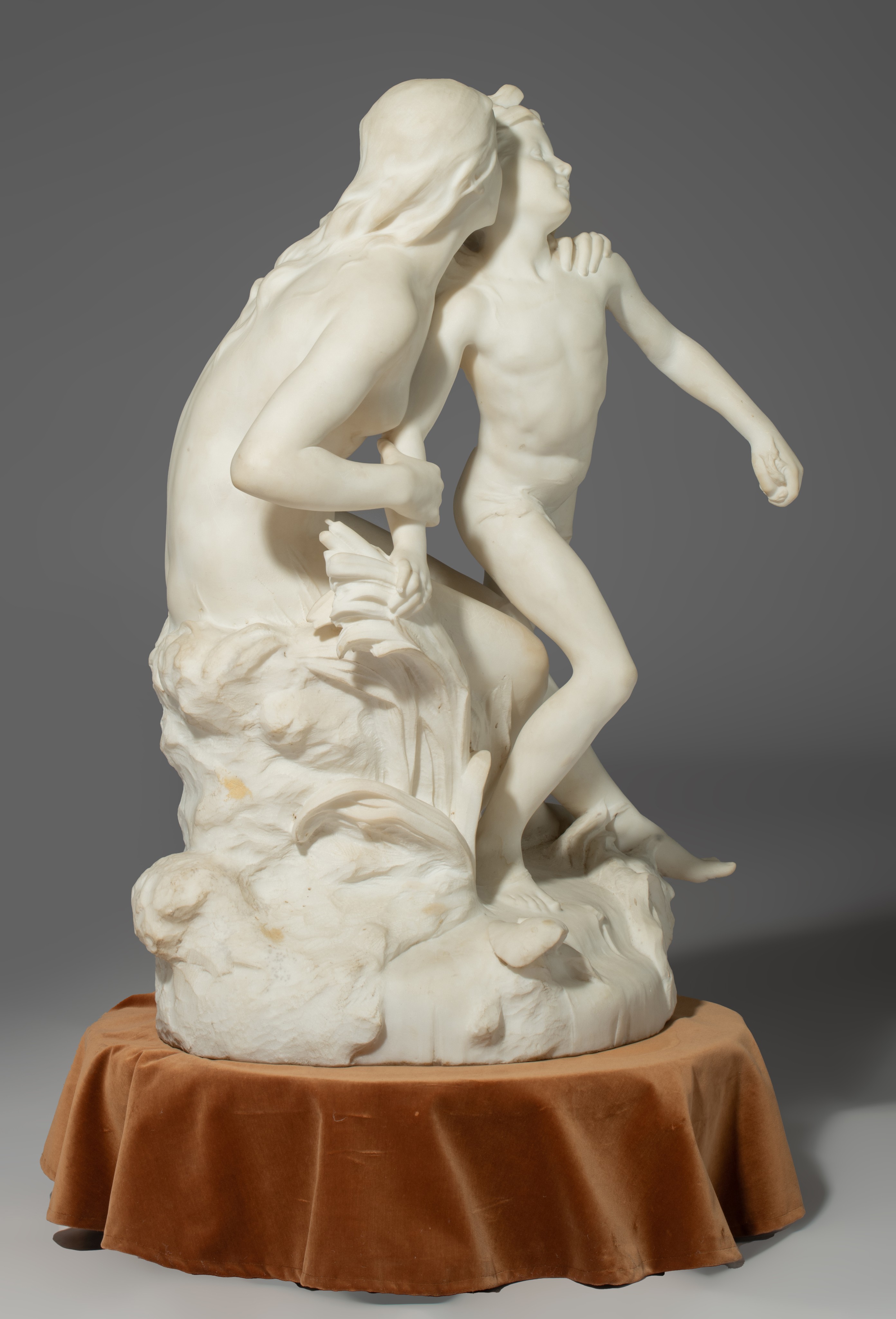 Raoul Larche (1860-1912), 'La Prairie et le Ruisseau', Carrara marble, H 79 cm - Image 5 of 6