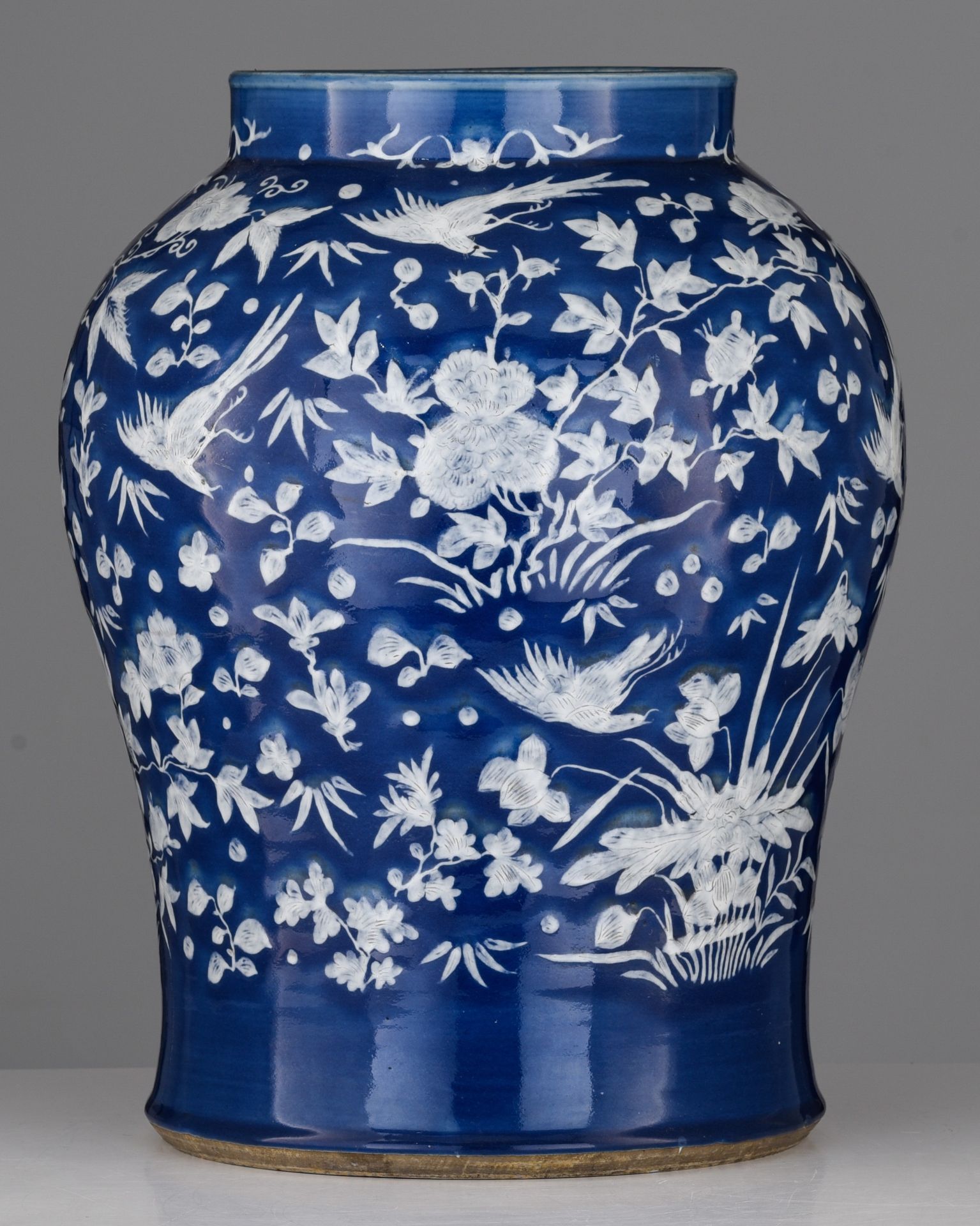 Two Chinese blue and white 'Scrolling lotus' baluster vases and cover, 19thC, H 49 - 51 cm - Image 12 of 15