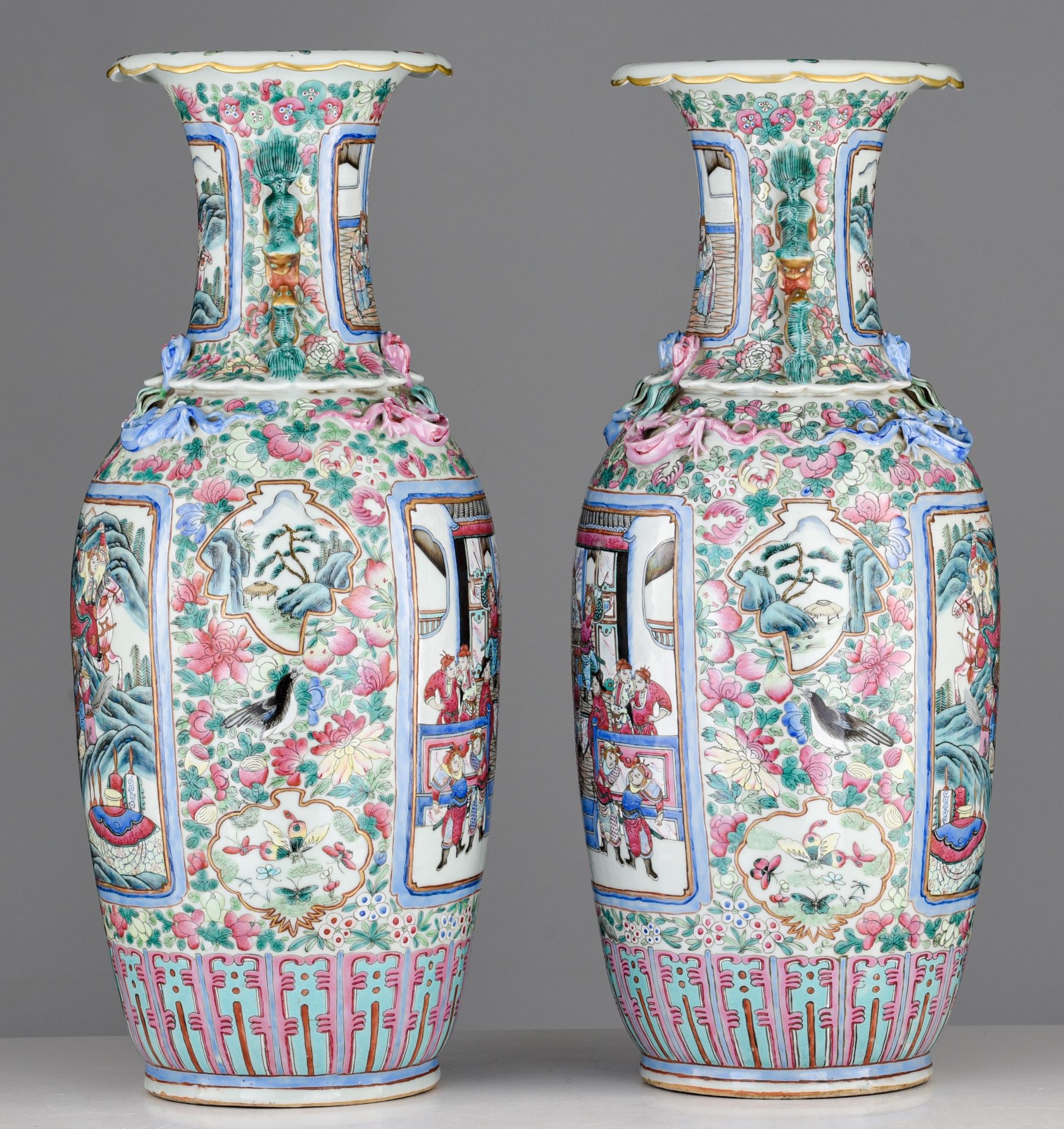 A pair of Chinese famille rose 'Romance of the Three Kingdoms' vases, 19thC, H 62 cm - Image 3 of 7