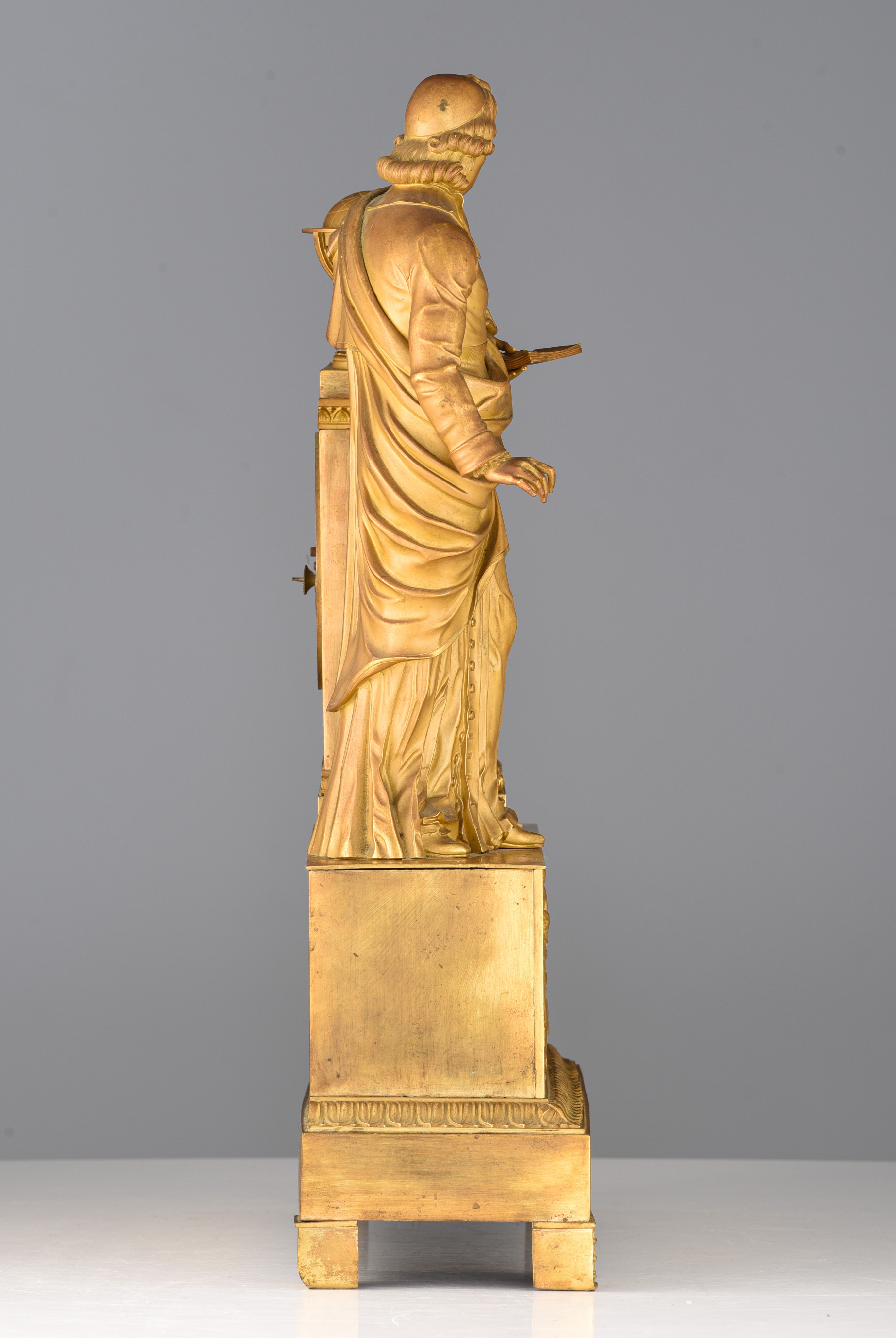 A gilt-bronze Charles X mantle clock, with a scholar on top, H 52 cm - Image 5 of 11