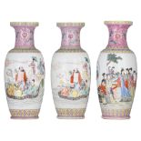 Three Chinese famille rose vases, 20thC, H 61 - 62 cm