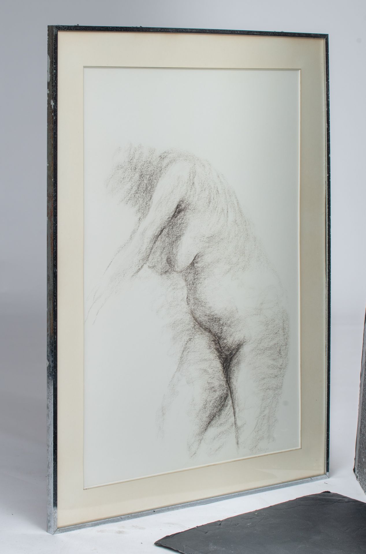 Eugene Dodeigne (1923-2015), female nude, charcoal drawing, 73 x 106 cm - Image 3 of 4
