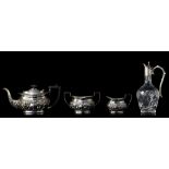 A three-part English eclectic silver coffee set, added a glass carafe, 947 g, H 9 - 27 cm