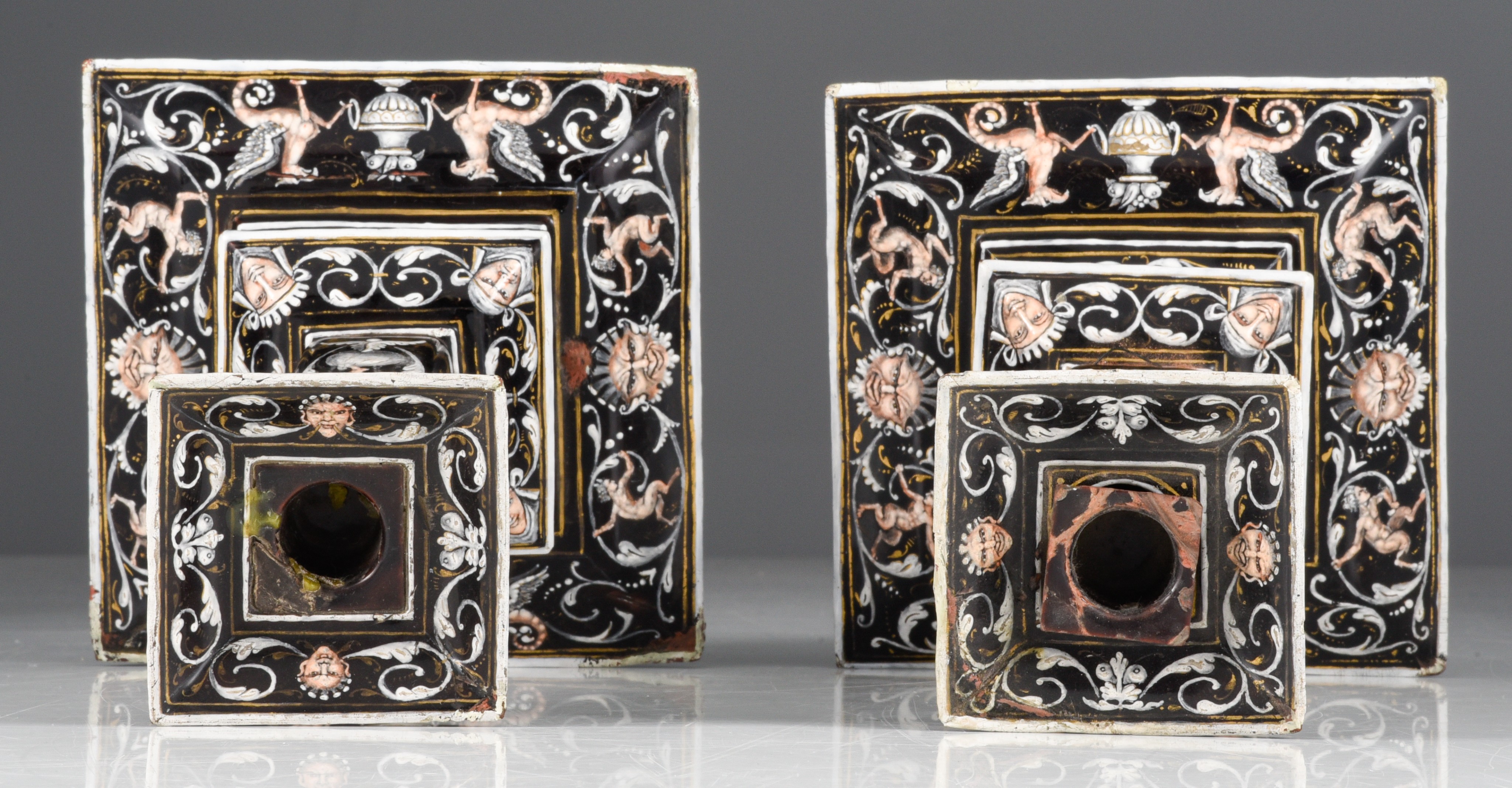 A pair of 17thC Limoges enamel candlesticks, H 23 cm (+) - Bild 6 aus 7