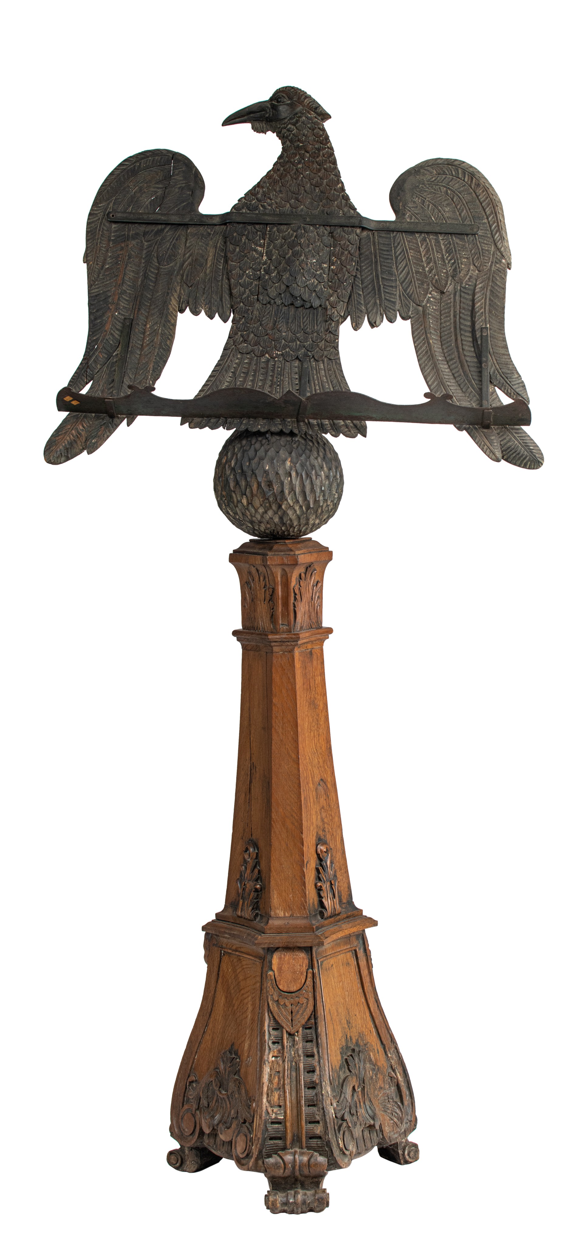 A large and imposing carved oak and pine church eagle lectern, H 230 cm - Bild 4 aus 9