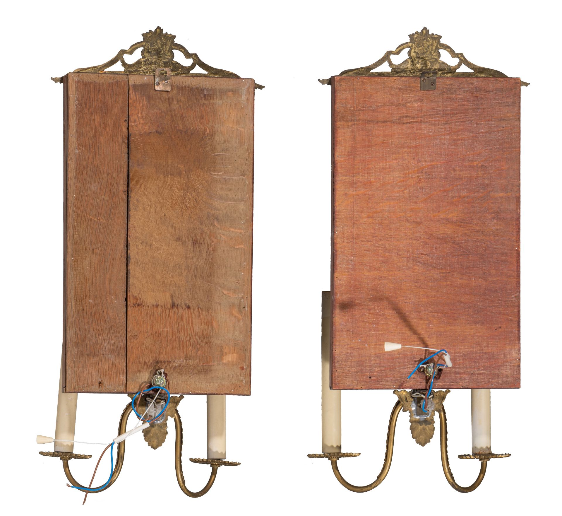 A pair of English Neoclassical wall lights, with marquetry and gilt bronze mounts, H 58 cm - Image 2 of 2