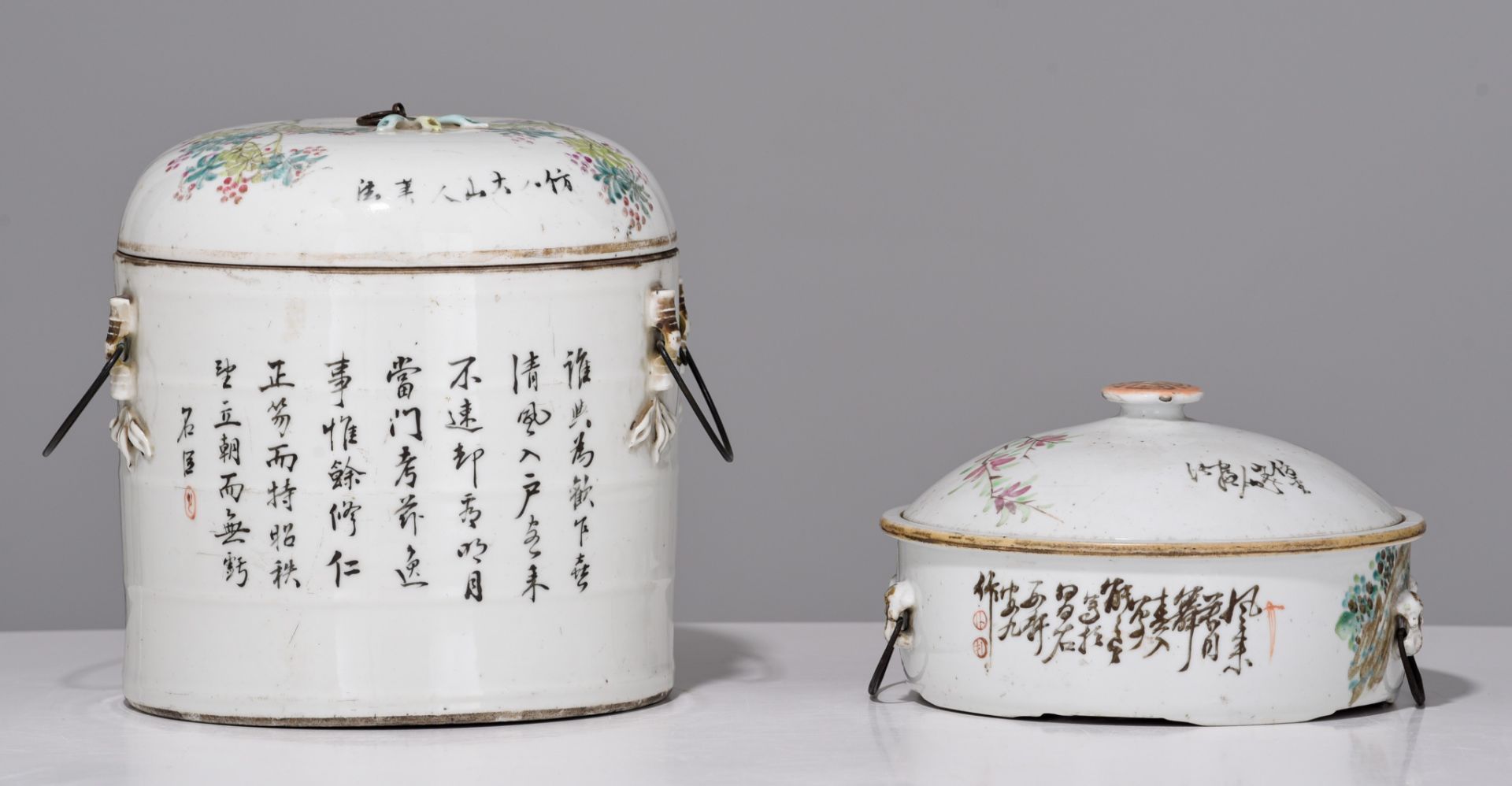 Two Chinese Qianjiangcai ware food storage containers, with signed texts, Republic period, tallest H - Image 4 of 9