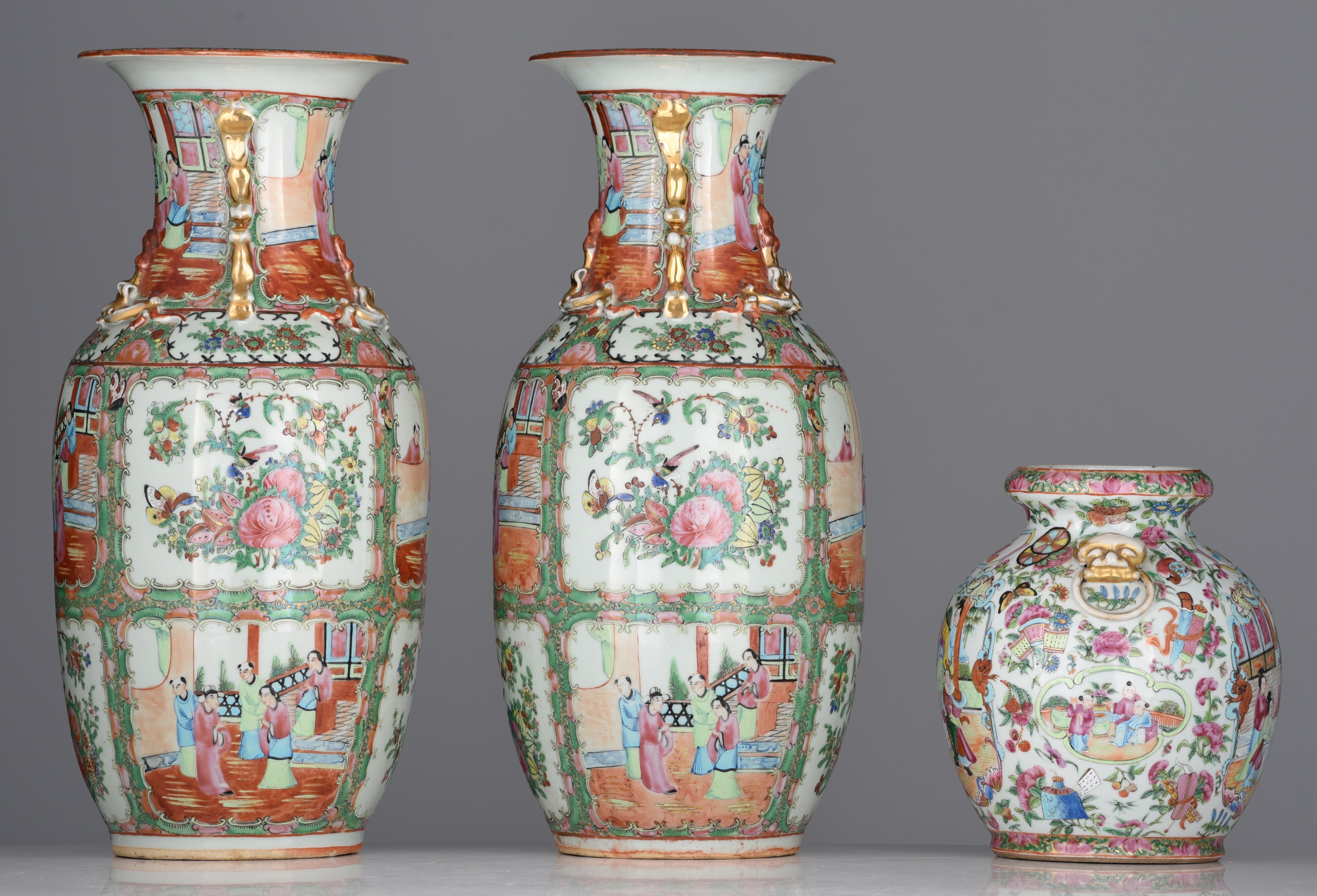 A similar pair of Chinese Canton famille rose vases, 19thC, H 44,5 cm - added a Chinese Canton pomeg - Image 5 of 7