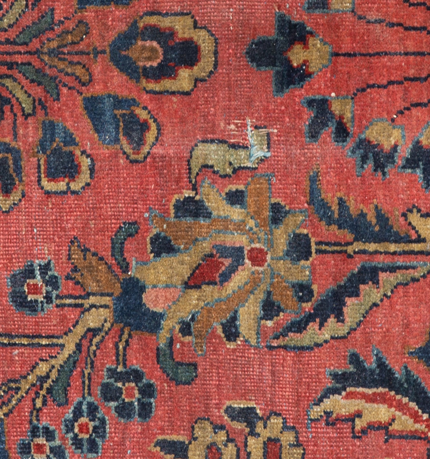 A large Sarouk rug, 1920's, 270 x 366 cm - Image 5 of 6