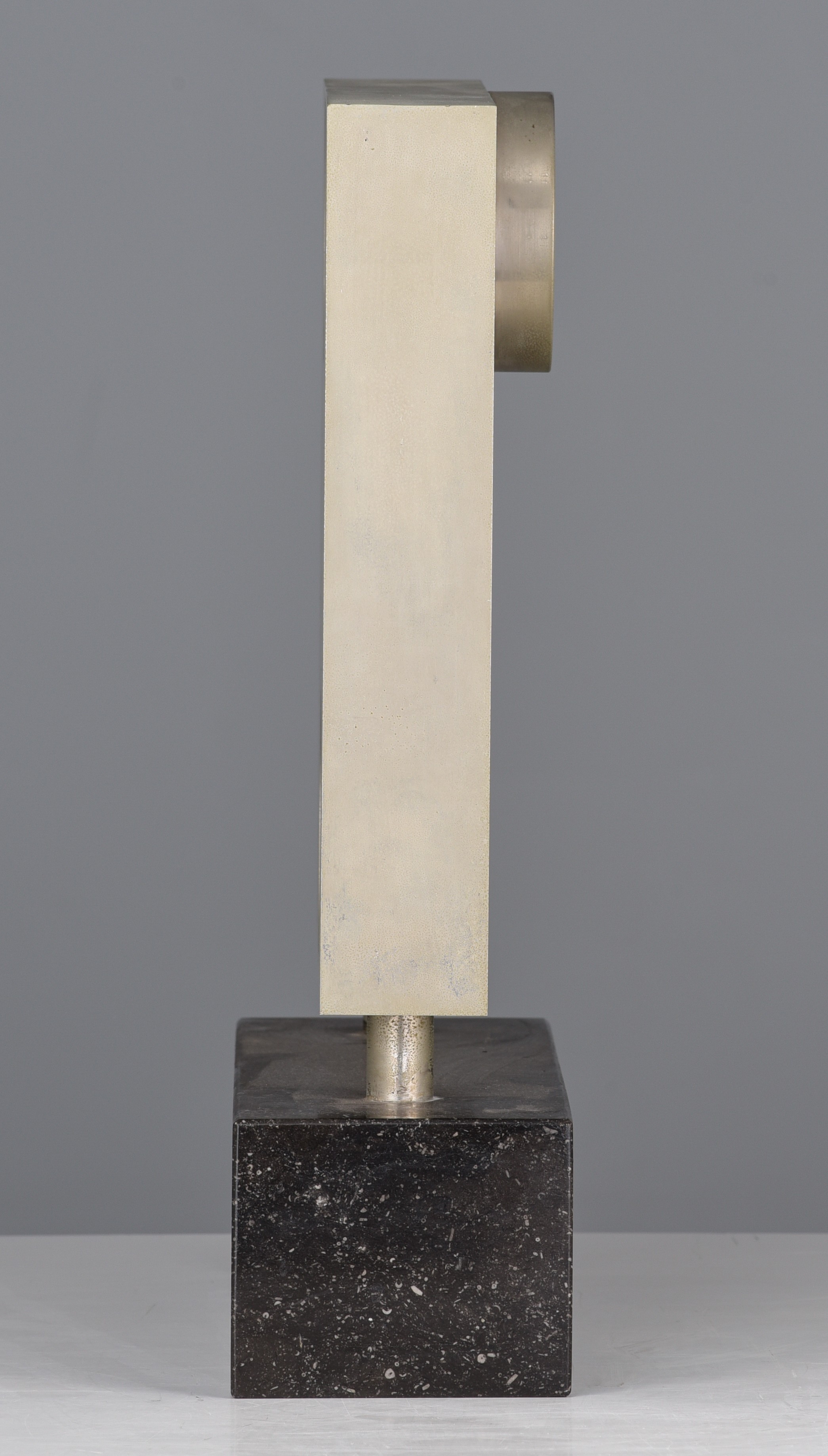 Renaat Ramon (1936), untitled metal sculpture, 1973, mounted on a Belgian blue stone base, H 38 (tot - Image 5 of 11