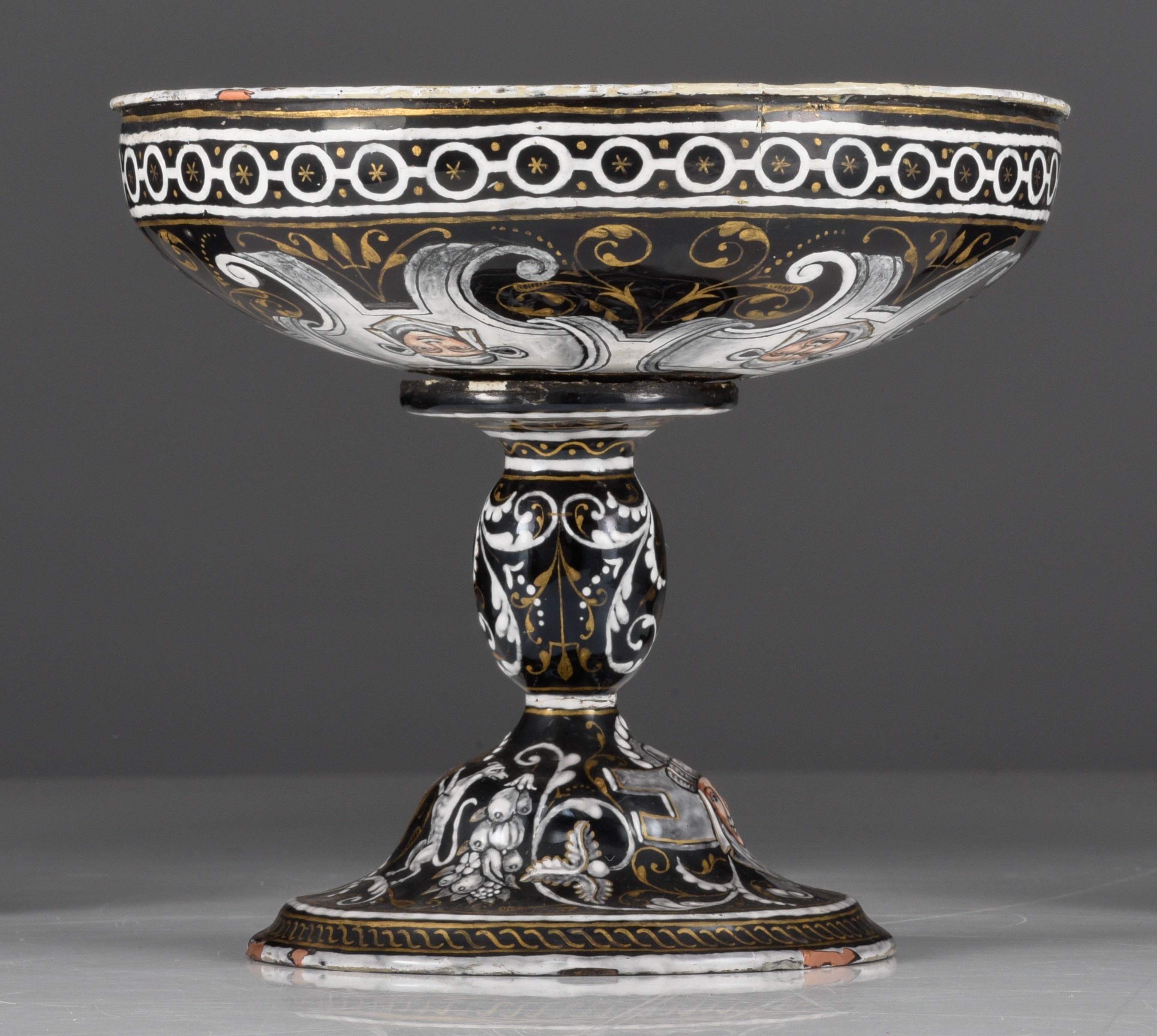 A Limoges enamel tazza with cover, depicting Neptune, presumably 16thC, on copper, H 26 cm - Bild 13 aus 15