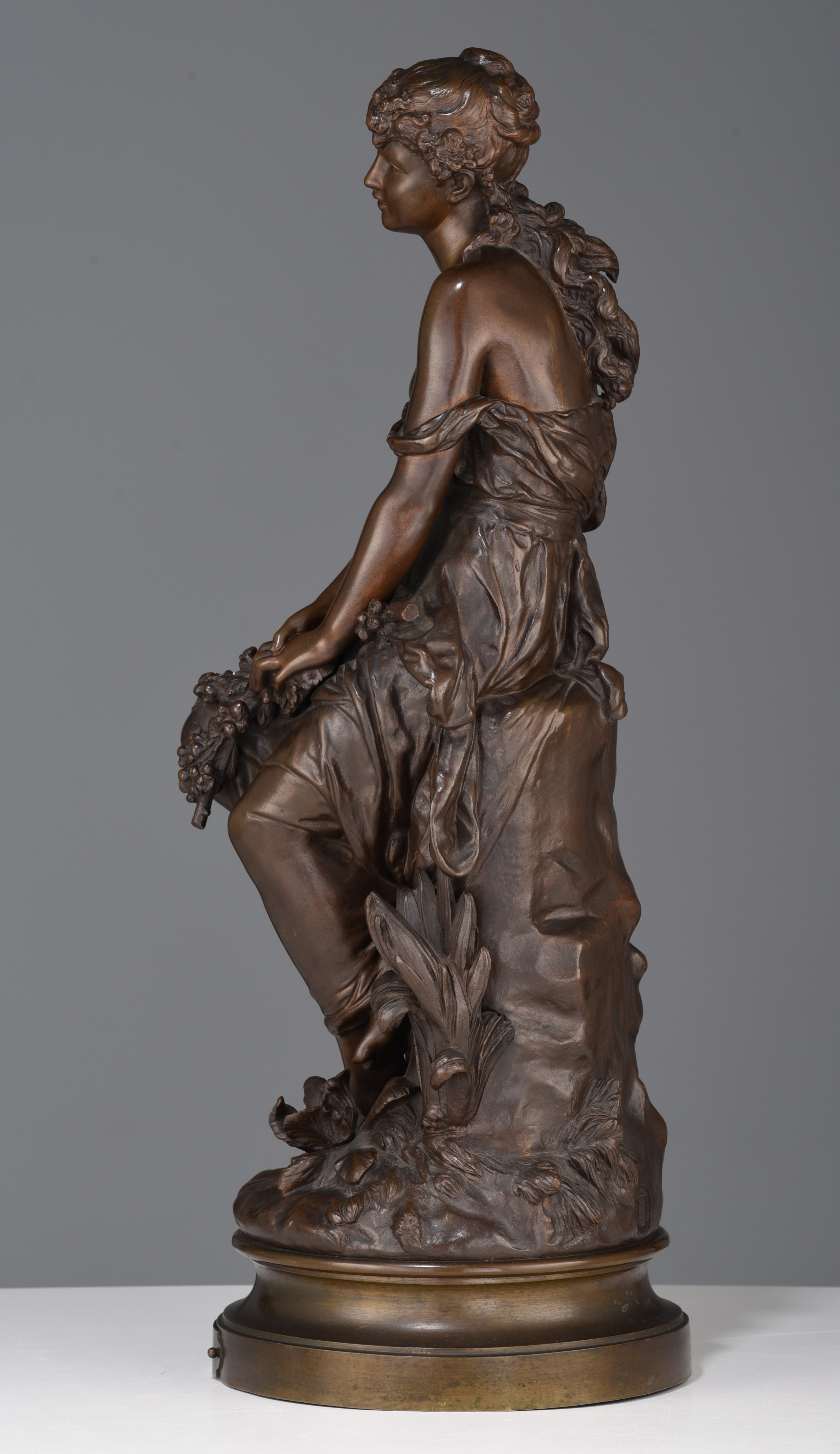 Hippolyte Francois Moreau (1832-1927), 'Le RÍve', patinated bronze, H 56,5 cm - Bild 3 aus 10