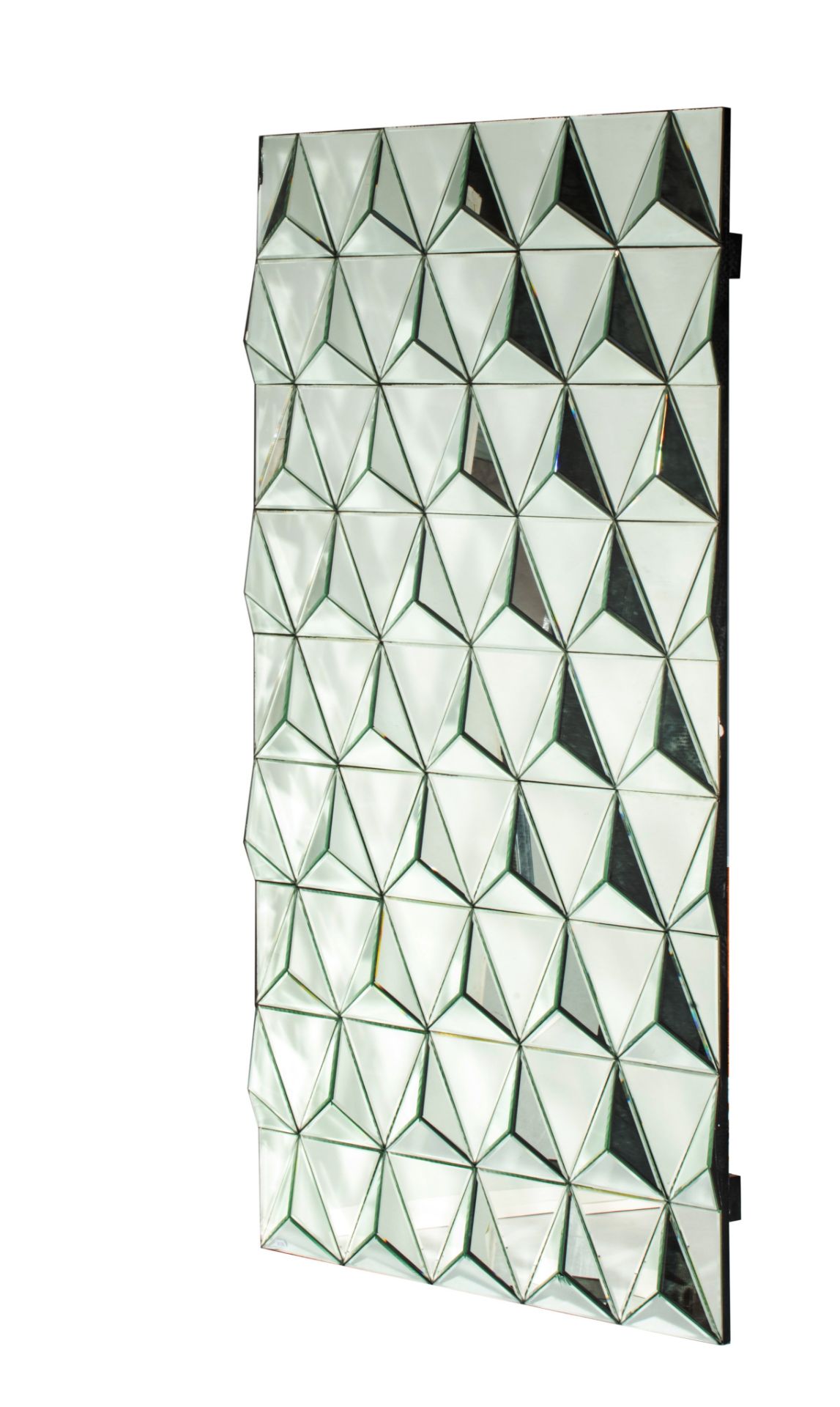 Two design wall mirrors with geometric diamond pattern, 96,5 x 151 - 100 x 157 cm - Image 4 of 8