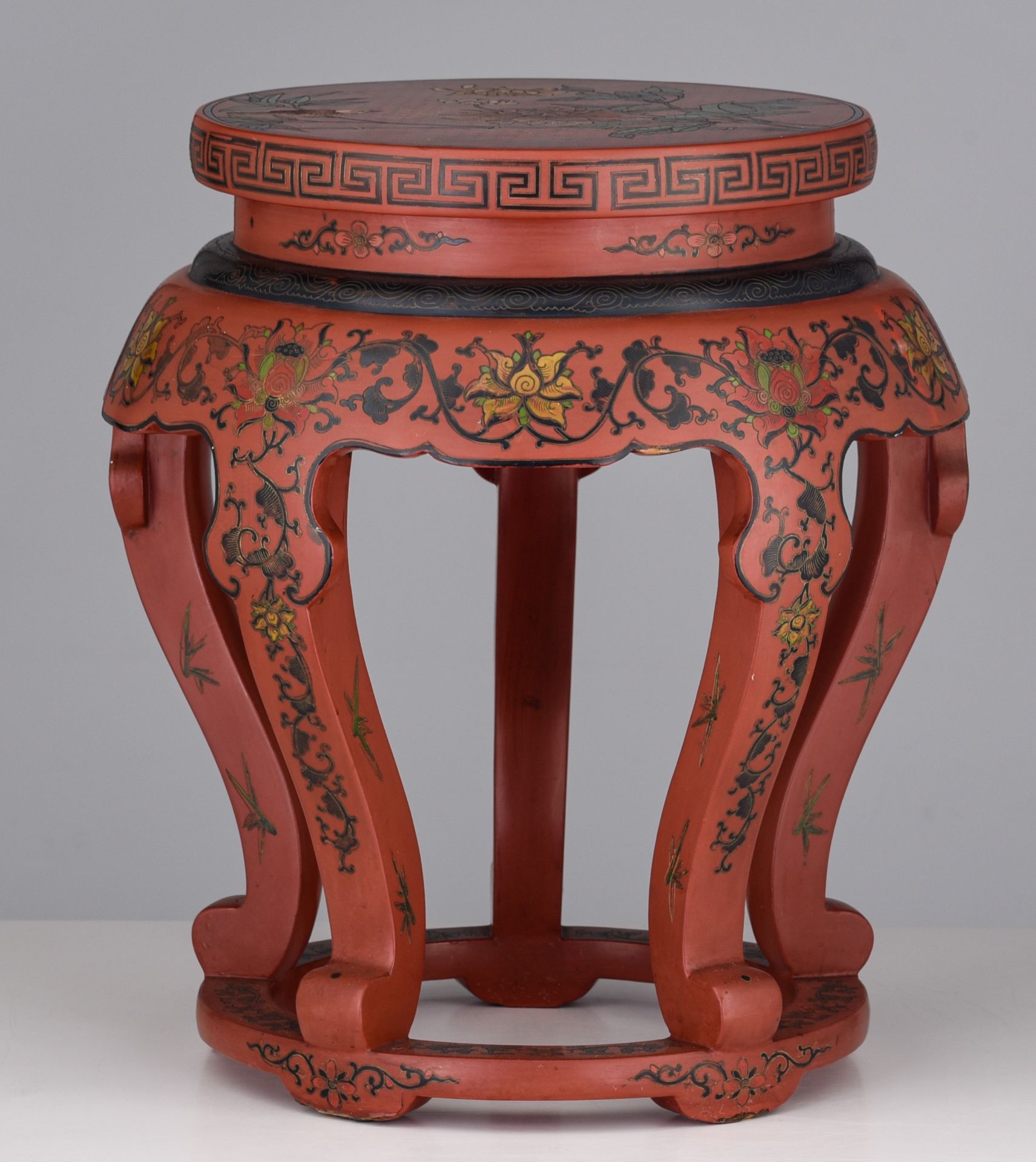 A Chines red lacquered base and a carved hardwood base with a marble top, 19thC/20thC, Tallest H 47 - Bild 13 aus 15