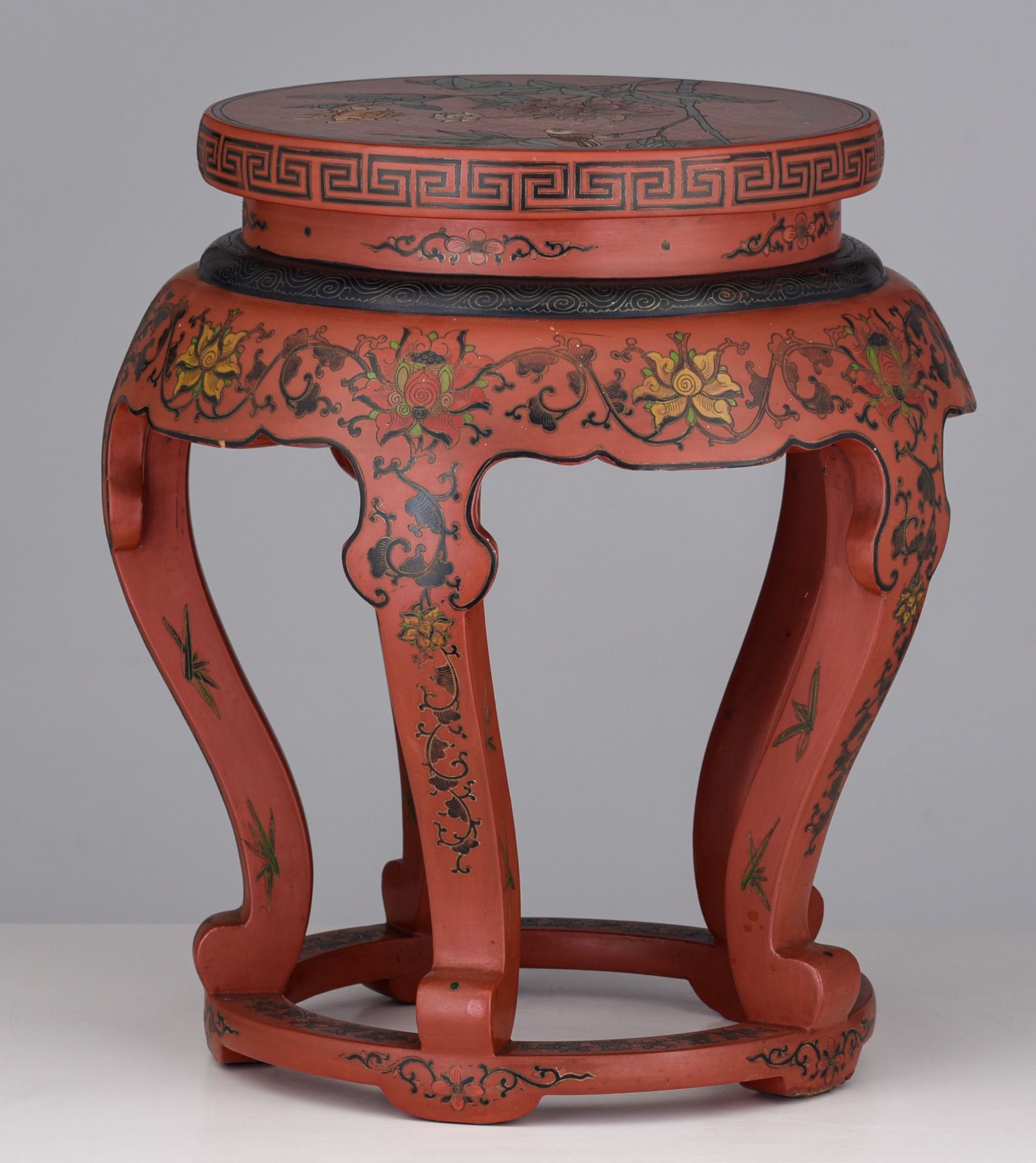 A Chines red lacquered base and a carved hardwood base with a marble top, 19thC/20thC, Tallest H 47 - Bild 12 aus 15