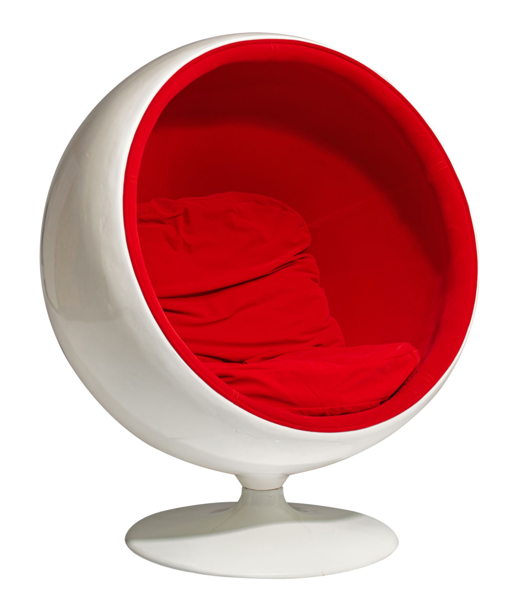 A Globe or Ball Chair by Eero Aarnio, Finland, 1966, H 120 cm