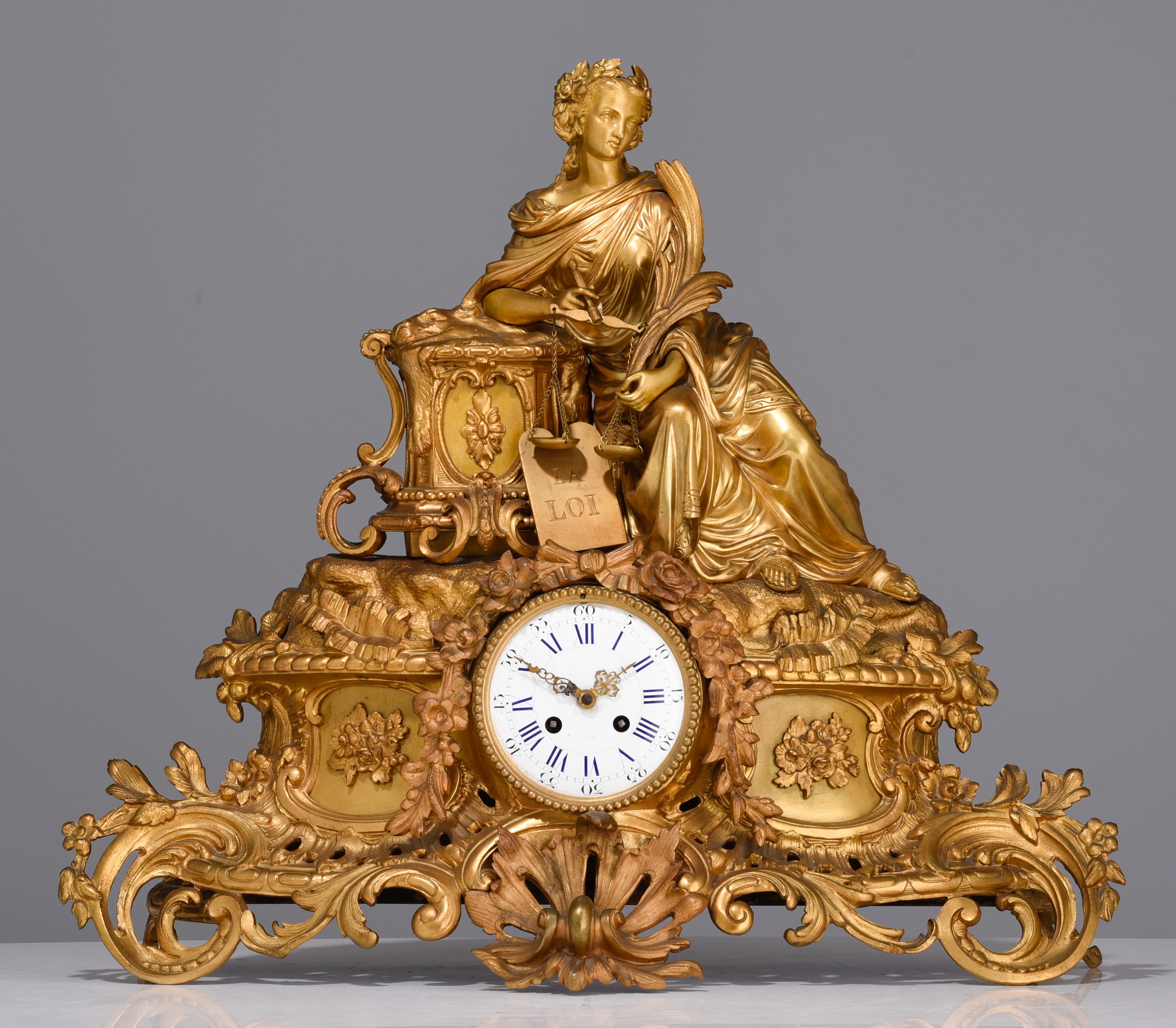 A Napoleon III gilt bronze three-piece mantle clock, with on top Lady Justice, late 19thC, H 51,5 - - Image 2 of 15