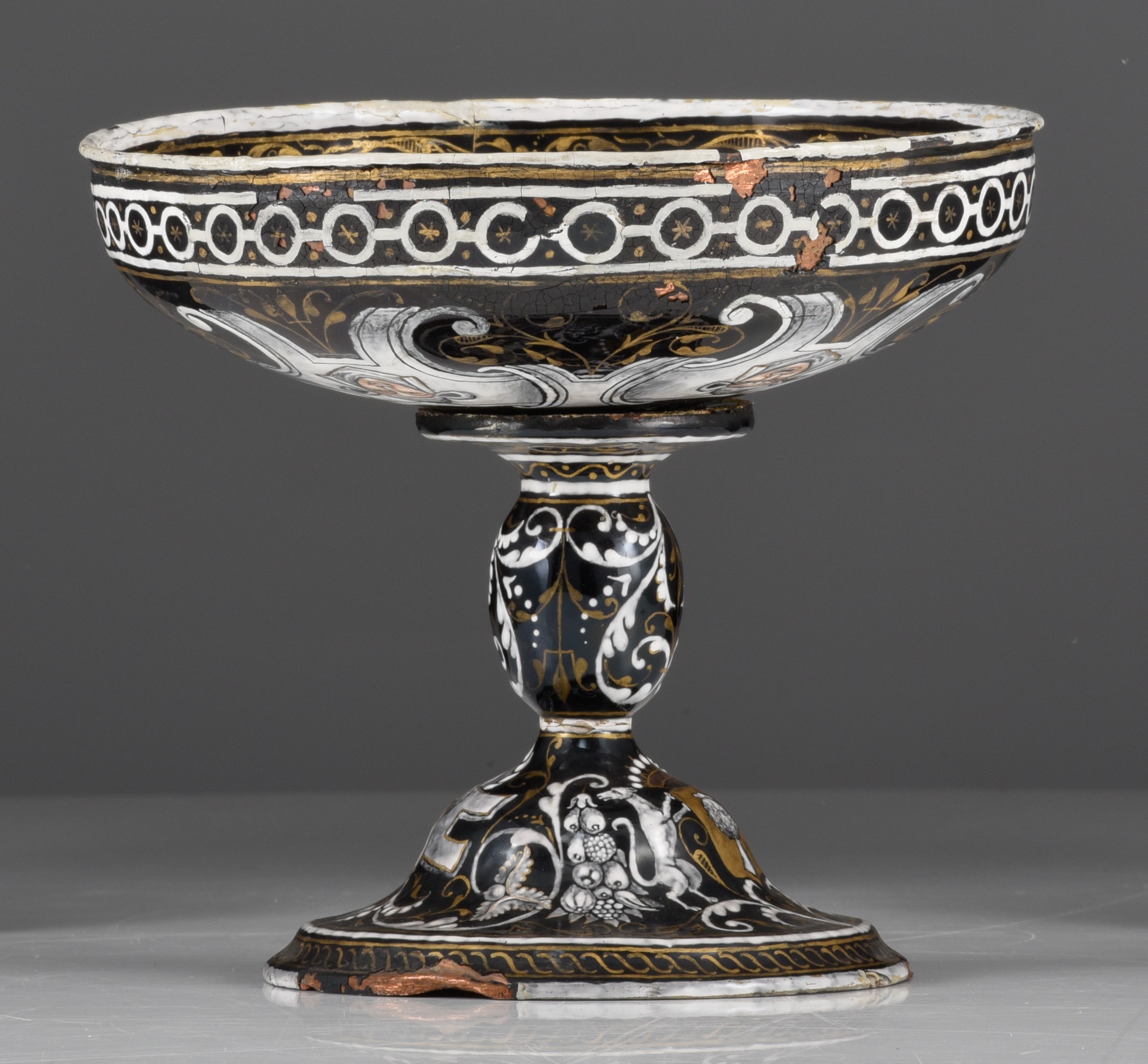 A Limoges enamel tazza with cover, depicting Neptune, presumably 16thC, on copper, H 26 cm - Bild 15 aus 15