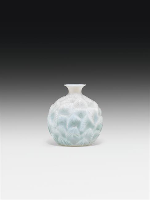 René Lalique: Vase "Ormeaux"