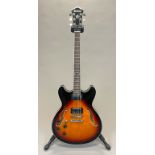 E-Gitarre „Ibanez Artcore“.