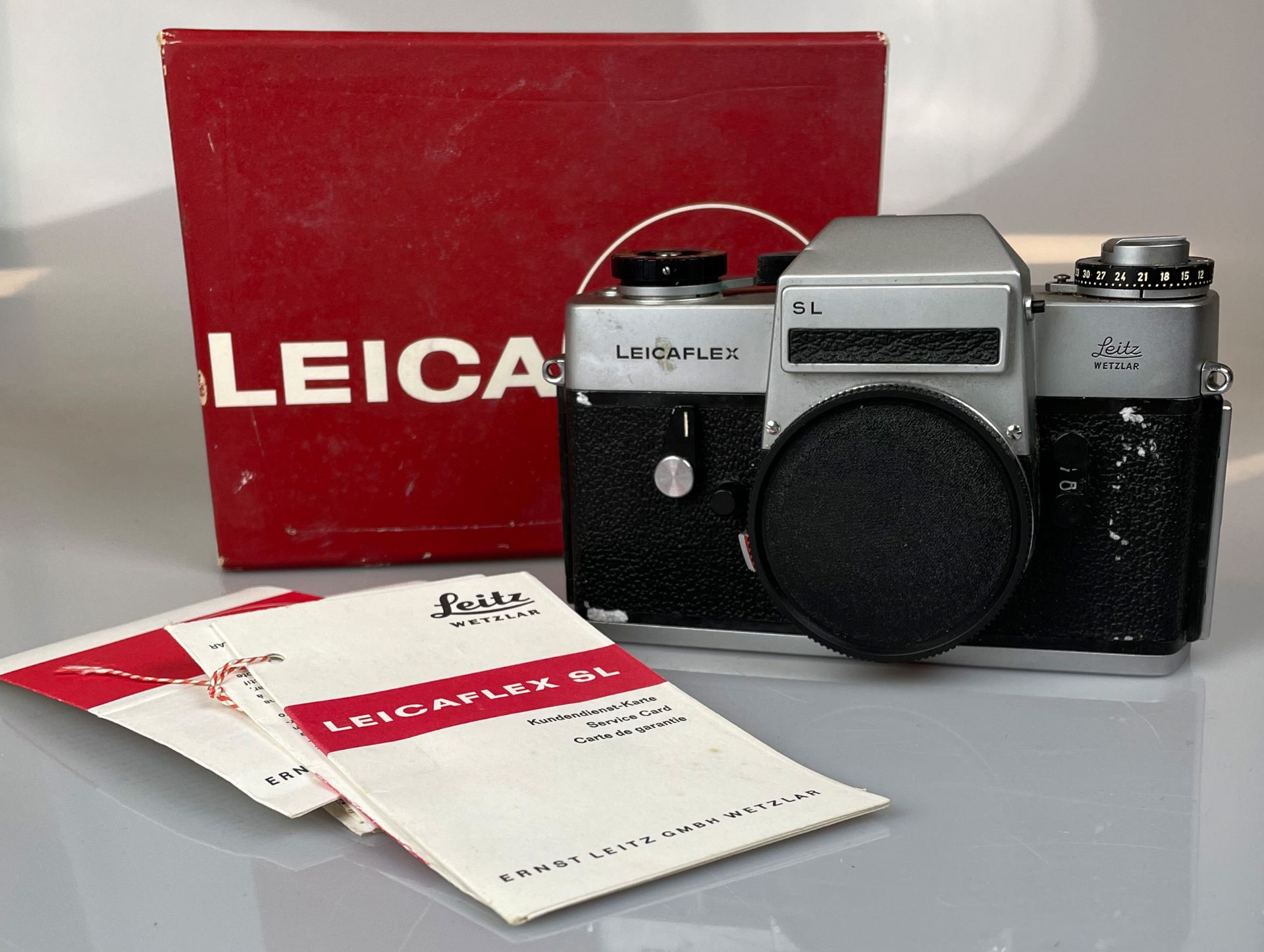 Leica Leicaflex SL. Gehäusenummer 1340881.