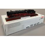 Märklin 39014. Schlepptender-Schnellzuglokomotive BR 01 118. Epoche VI. Spur H0.