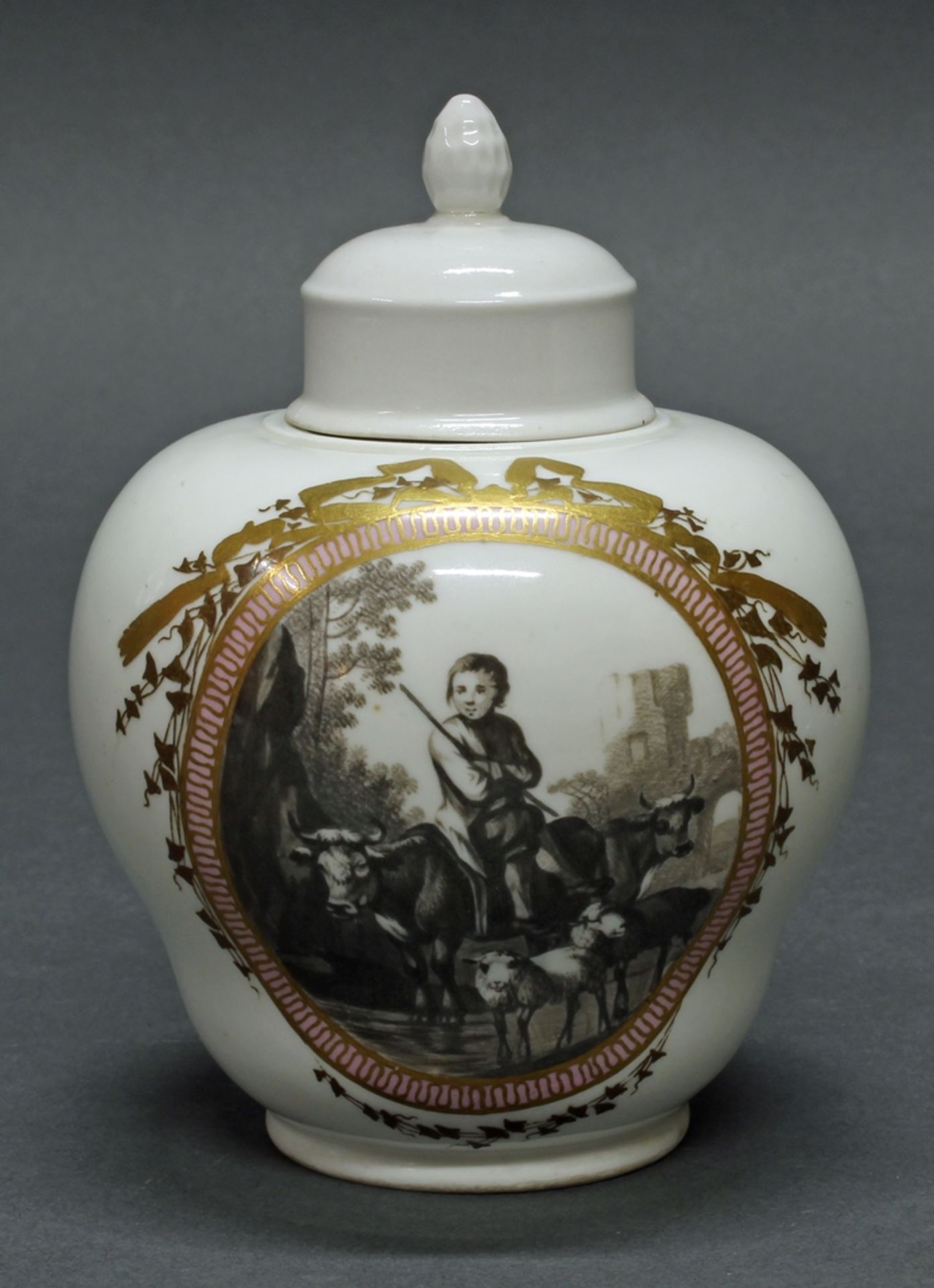 Teedose, Meissen, Schwertermarke, 1774-1817, Balusterform, Grisaillemalerei mit Hirte und Tieren in