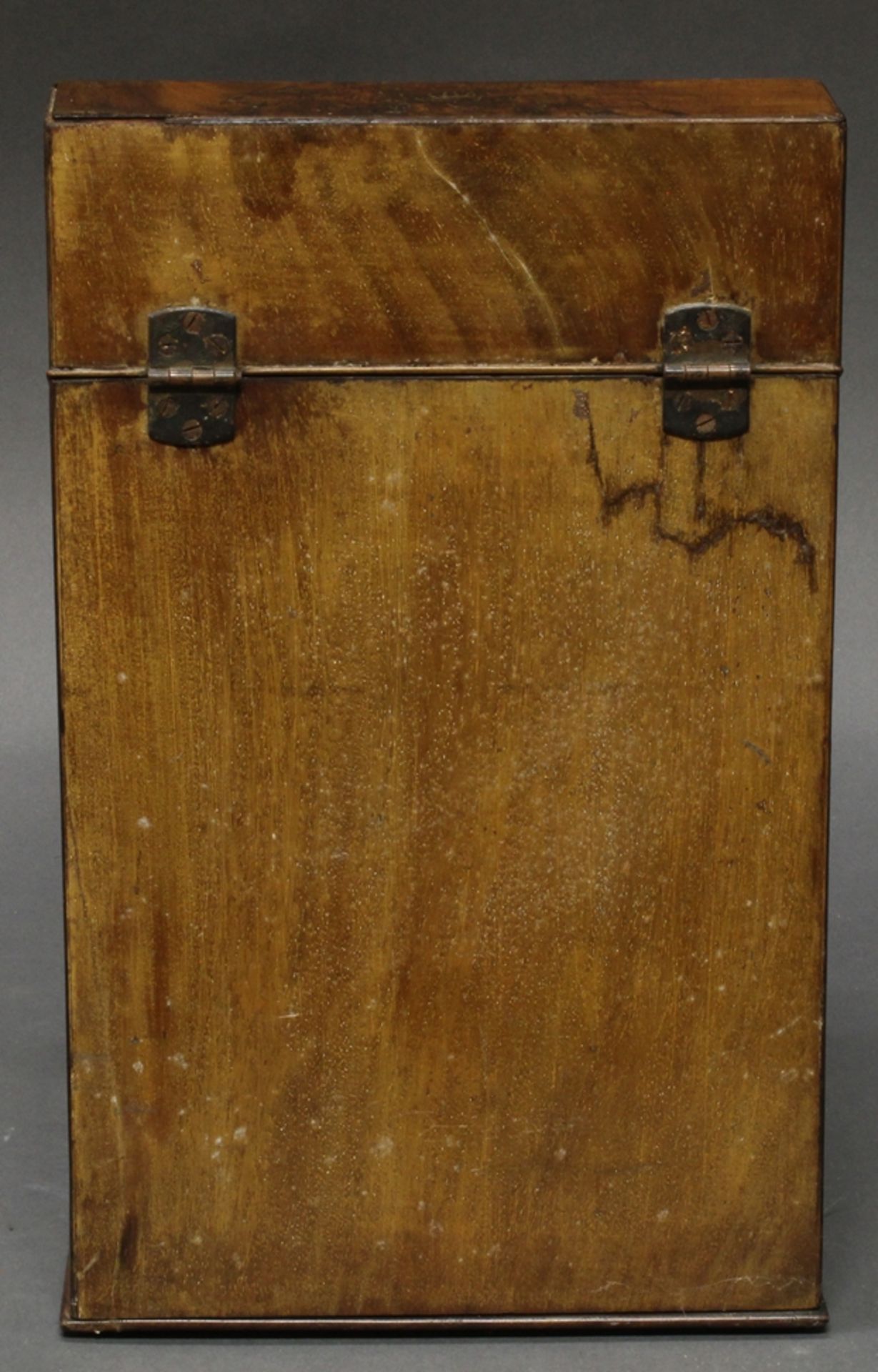 Knife Box / Besteckkasten, George III., England, 19. Jh., Mahagoni, geschweifte Front mit Einlagen  - Bild 3 aus 5