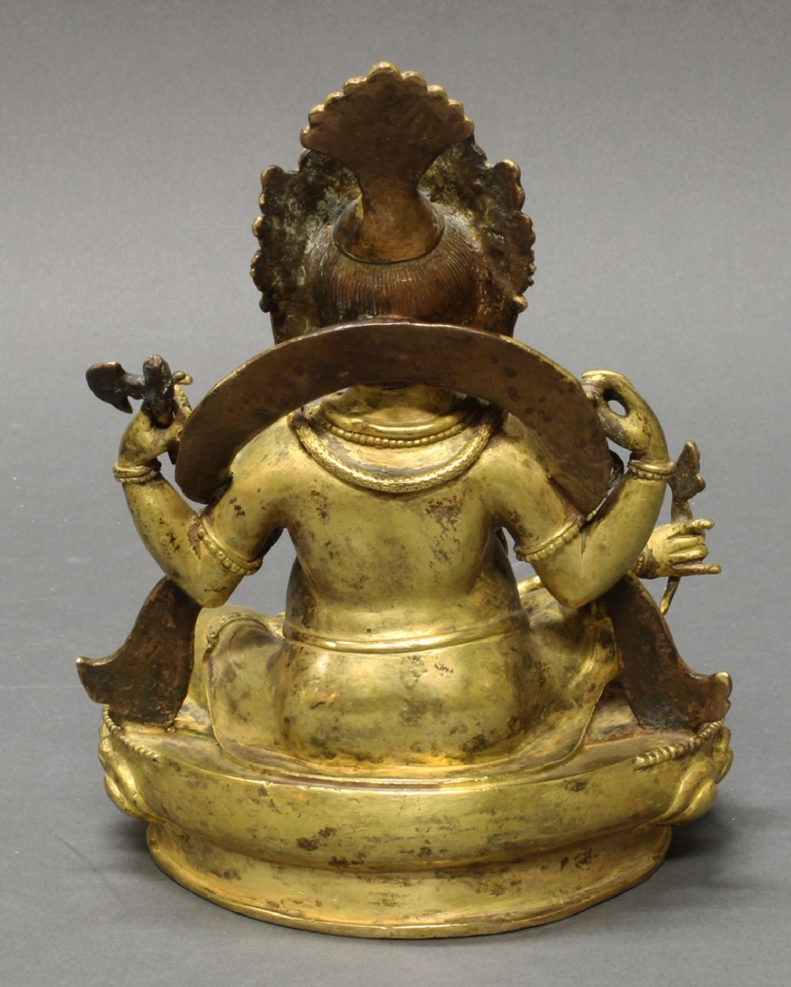 Figur, "Thronender Ganesha", Indien, neuzeitlich, Kupferbronze, vergoldet, 20.5 cm hoch - Image 2 of 3