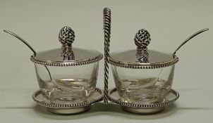 Marmeladenset, Silber 925, Gbr. Deyhle, zwei Marmeladengläser mit Silberdeckeln und zwei Löffeln au