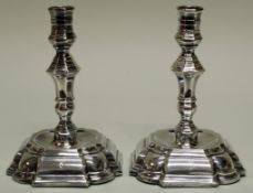 Paar Kerzenleuchter, Silber 830, Dänemark, gemarkt HGY, getreppte, passige Barockform mit gemuldete