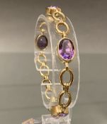 Armband, GG 585, offene Kettenglieder, 4 oval facettierte Amethyste je 12.5 x 8.5 mm, 20 cm, 16 g