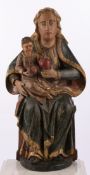 Skulptur, Holz geschnitzt, "Thronende Madonna mit Kind", wohl Italien, wohl 14. Jh., 58 cm hoch, me