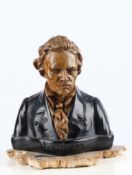 Büste, 1920er Jahre, "Beethoven", Stuckgips farbig gefasst auf Platte aus versteinertem Holz, 19 cm