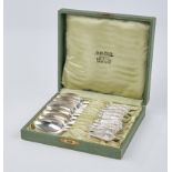 11 Kaffeelöffel, Silber 800, Wilkens, Juwelierstempel Jean Koch (Köln), rocaillierter Dekor mit kle