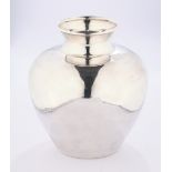 Vase, Silber 999, deutsch, glatte, konische Form mit kurzem Hals, 19 cm hoch, ca. 800 g, kleine Del